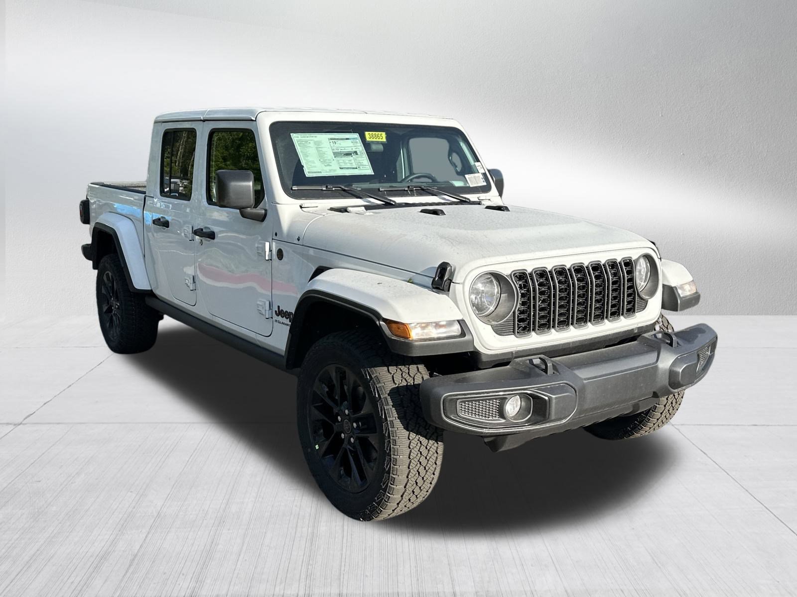 2025 Jeep Gladiator Sport photo 3