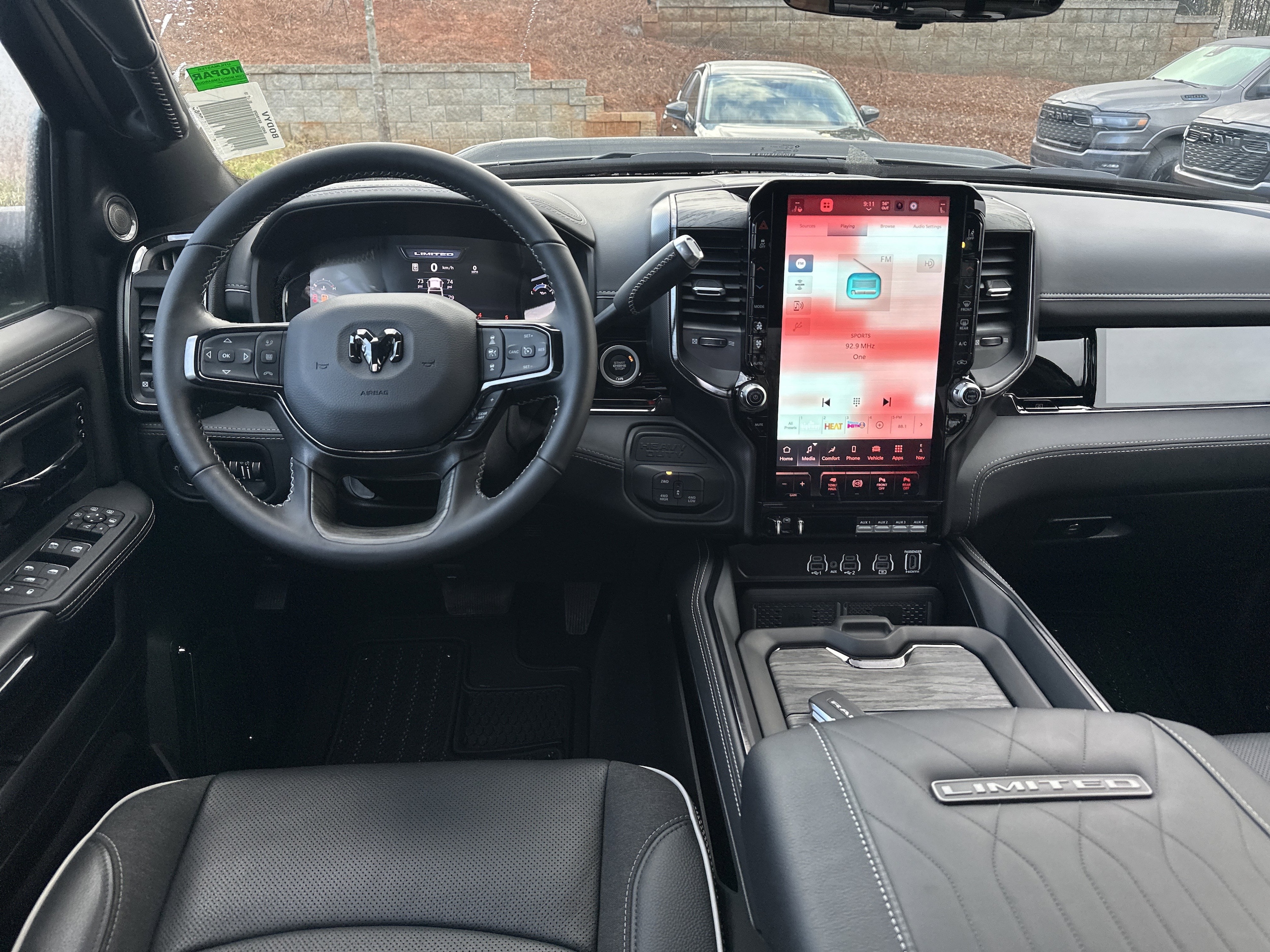 2025 RAM 2500 Limited - Photo 26