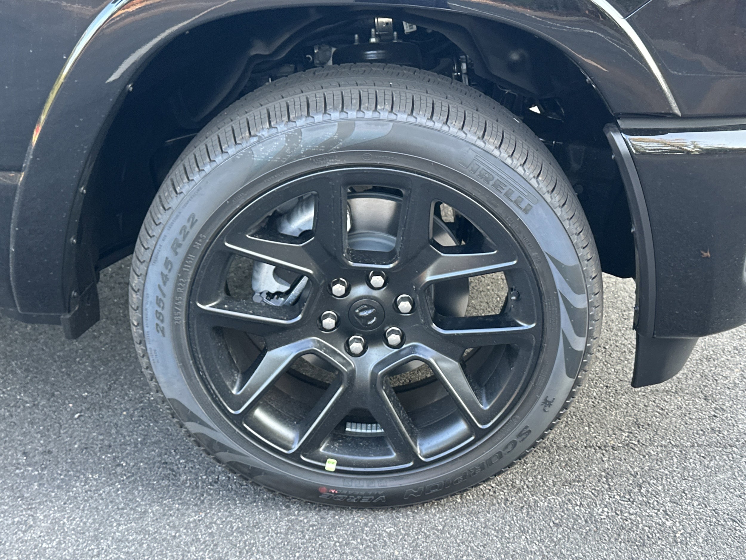 2026 RAM 1500 Laramie - Photo 10
