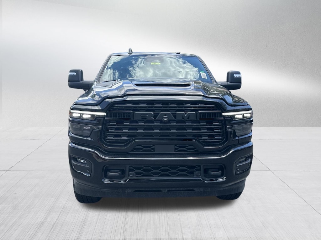 New 2026 Ram 2500 LIMITED CREW CAB 4X4 6'4 BOX Pickup