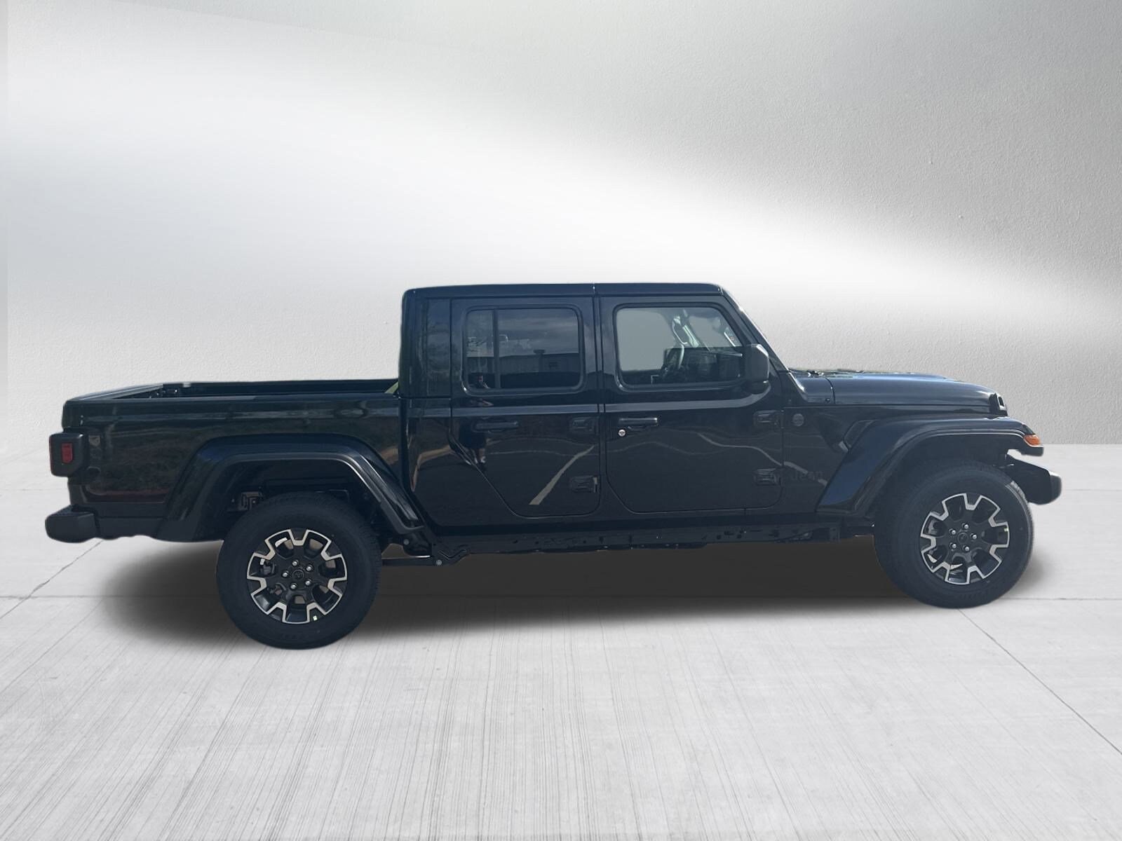 2025 Jeep Gladiator Sport S photo 4