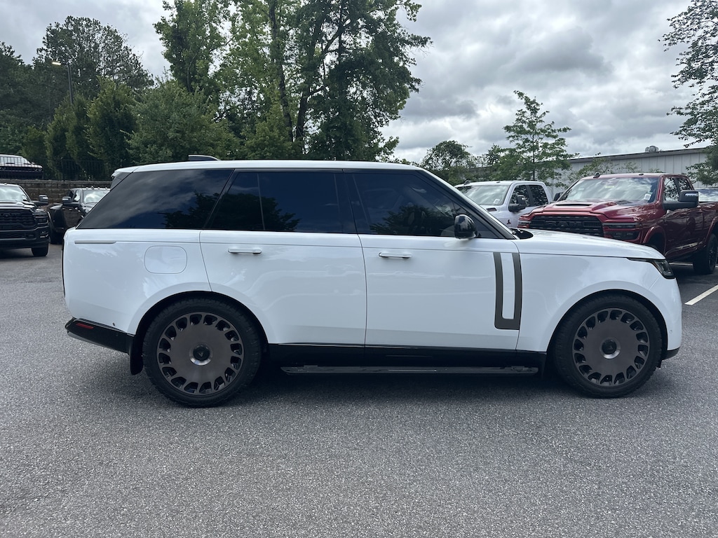 Used 2024 Land Rover