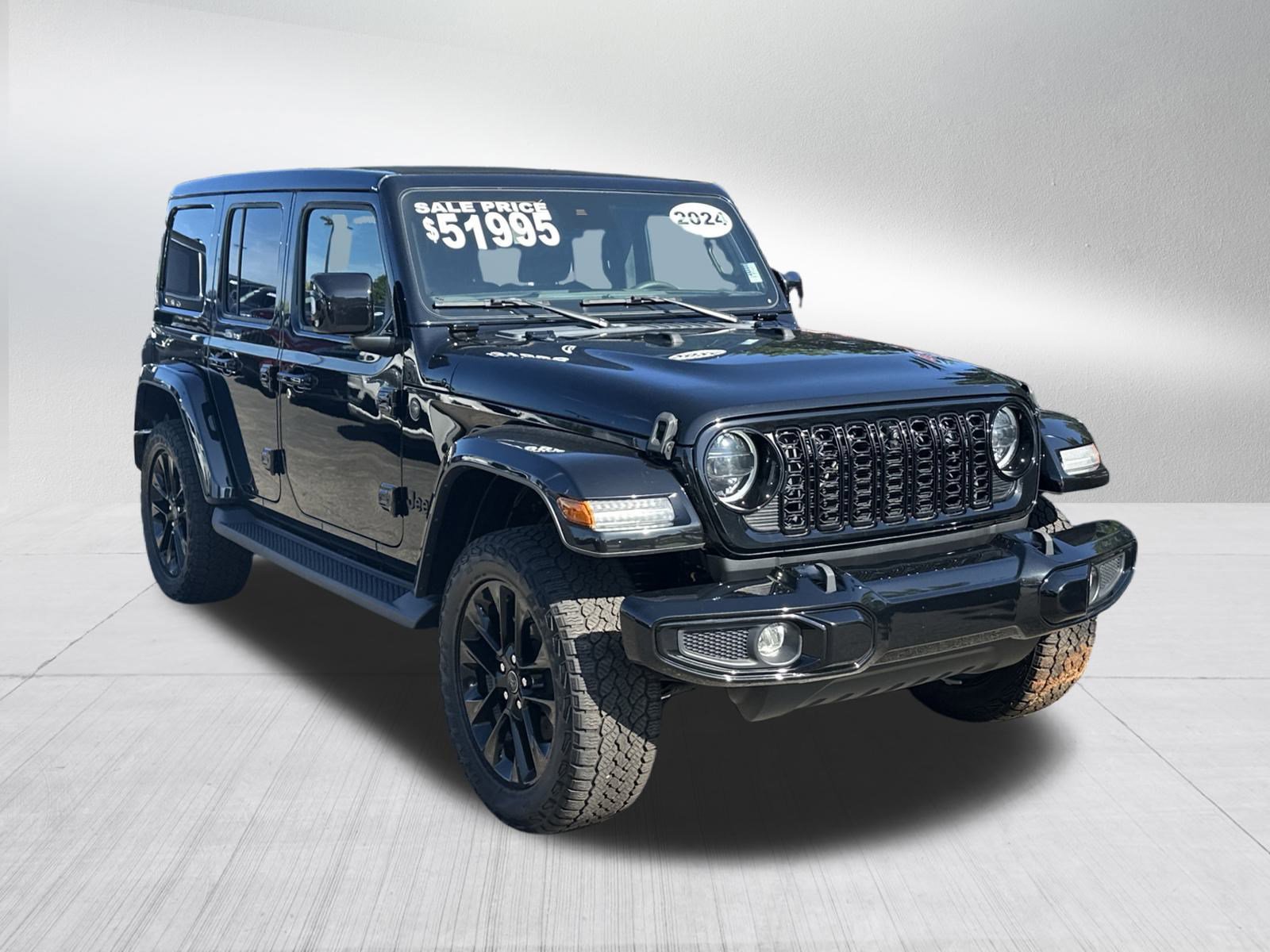 2024 Jeep Wrangler Sahara photo 3