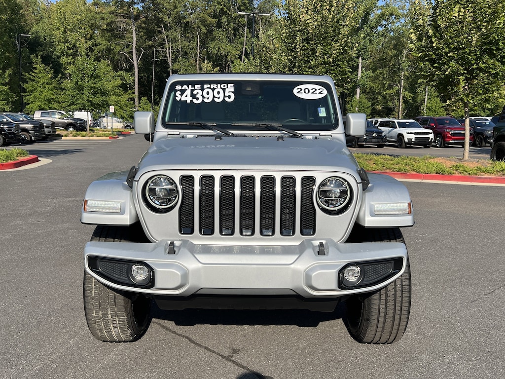 Used 2022 Jeep Wrangler Unlimited Sahara SUV