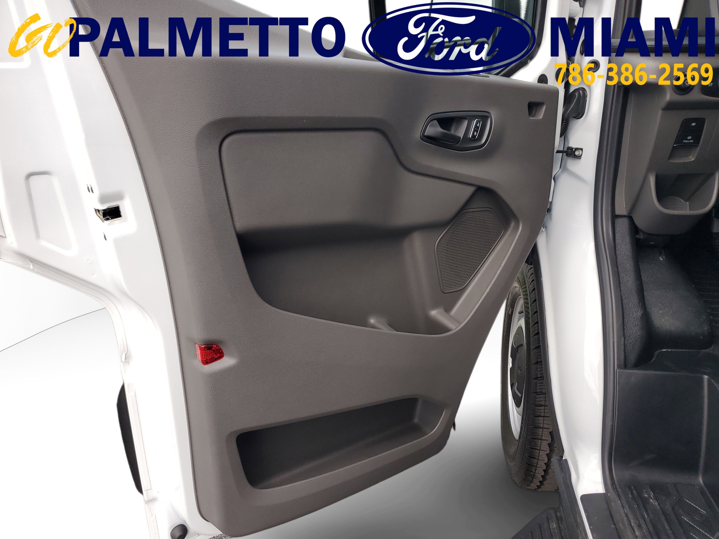 2025 Ford Transit Passenger Van XL - Photo 13