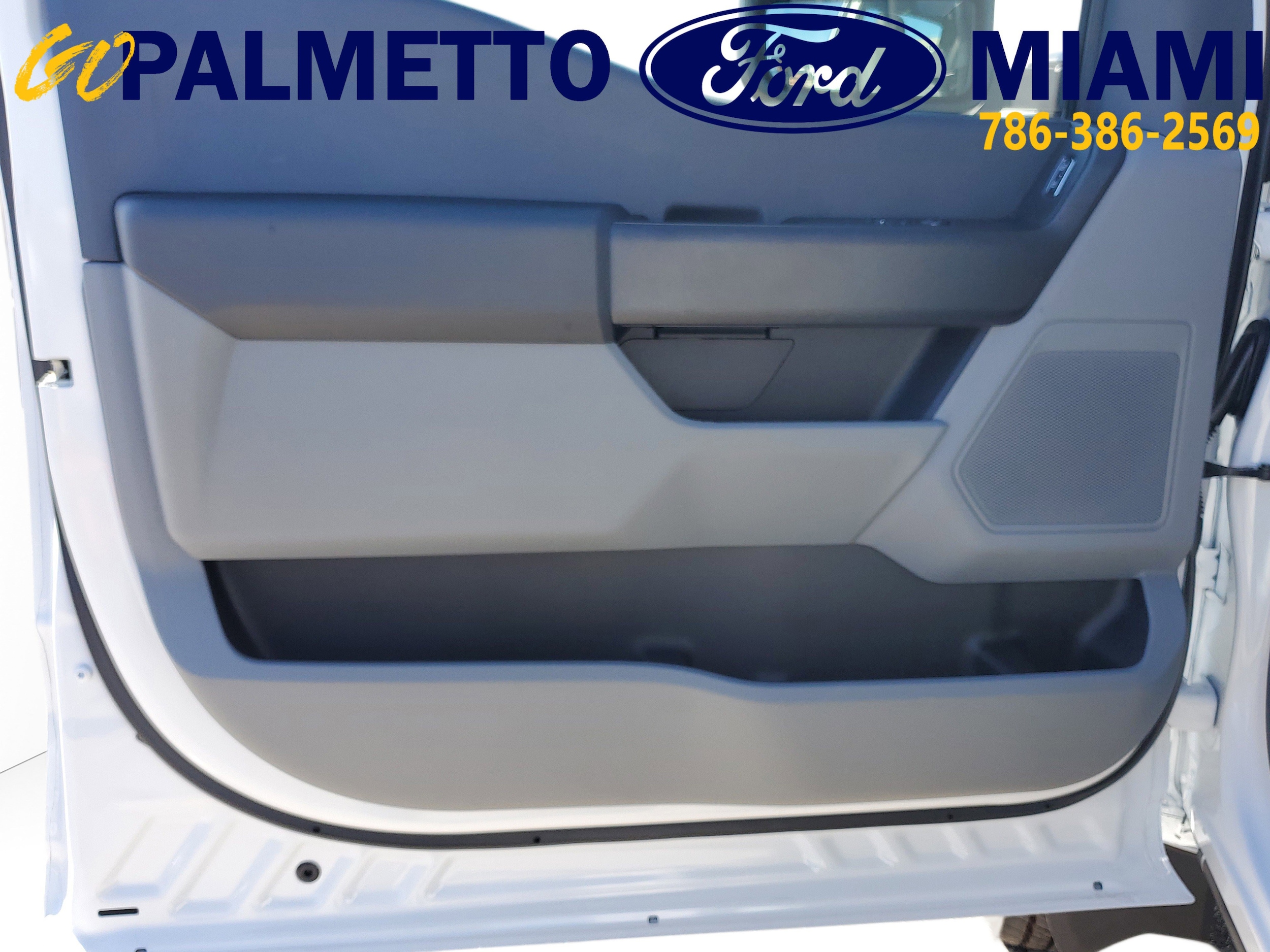 2026 Ford F-450 Super Duty Chassis Cab XL - Photo 10