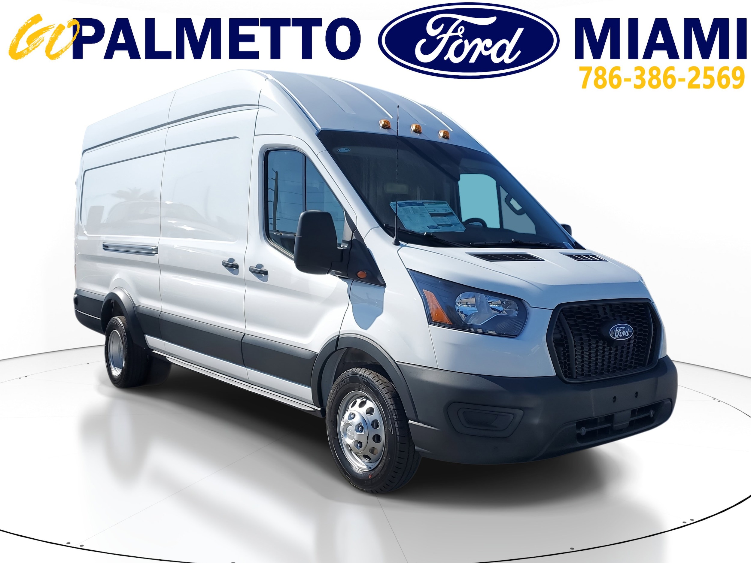 2026 Ford Transit Van Base's photo