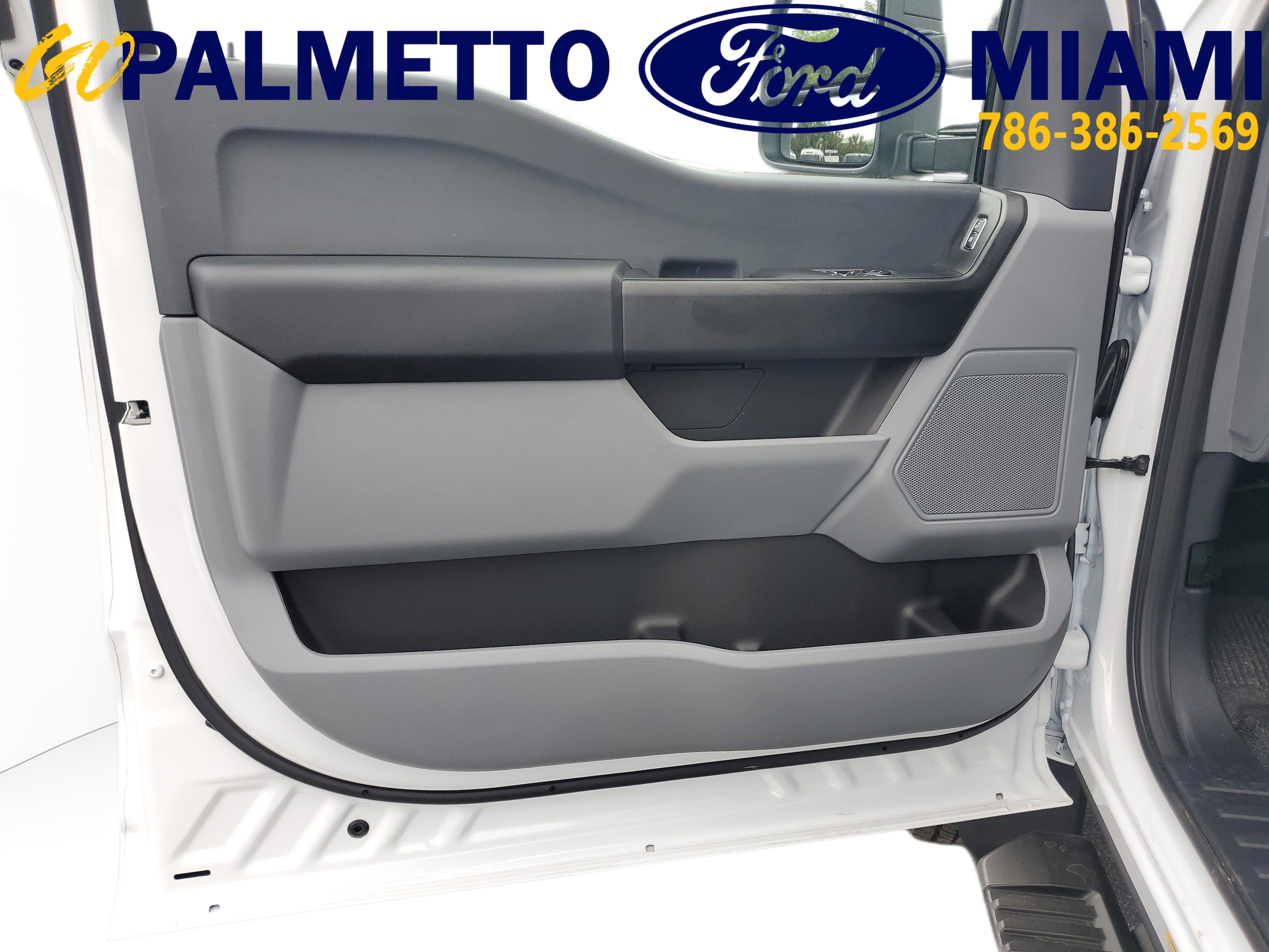 2026 Ford F-550 Super Duty Chassis Cab XL - Photo 11