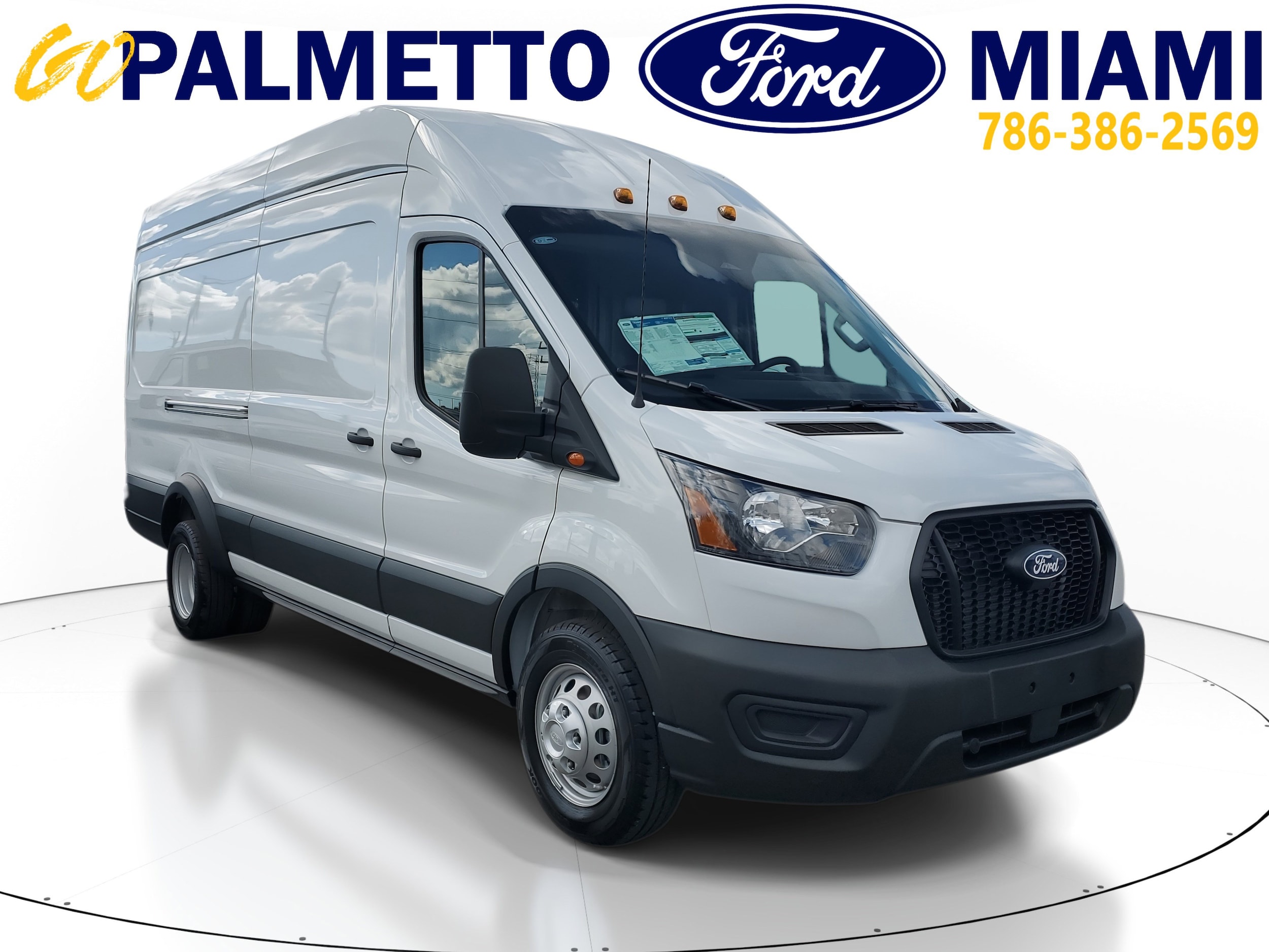 2026 Ford Transit Van Base's photo