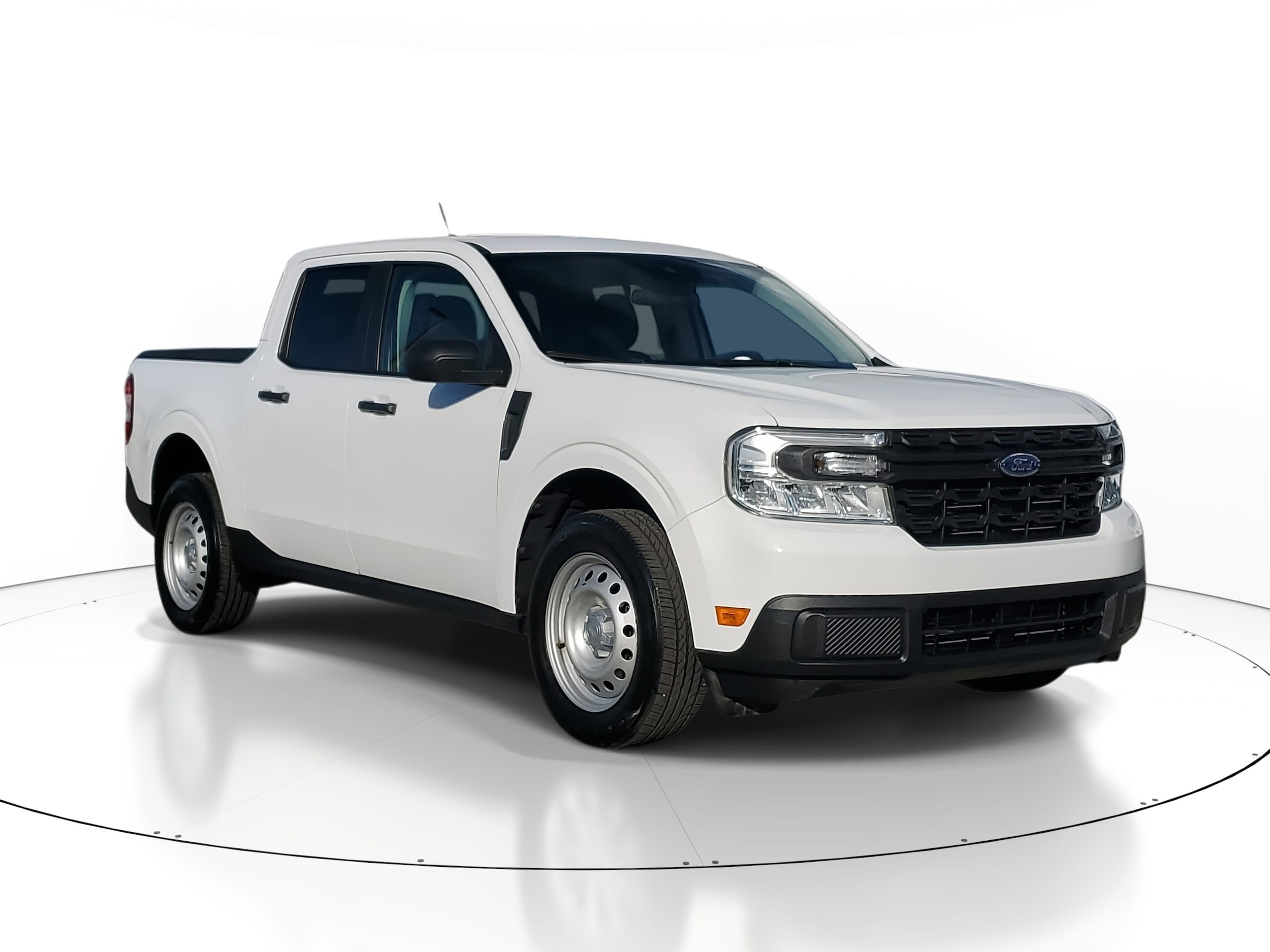 2022 Ford Maverick XL's photo