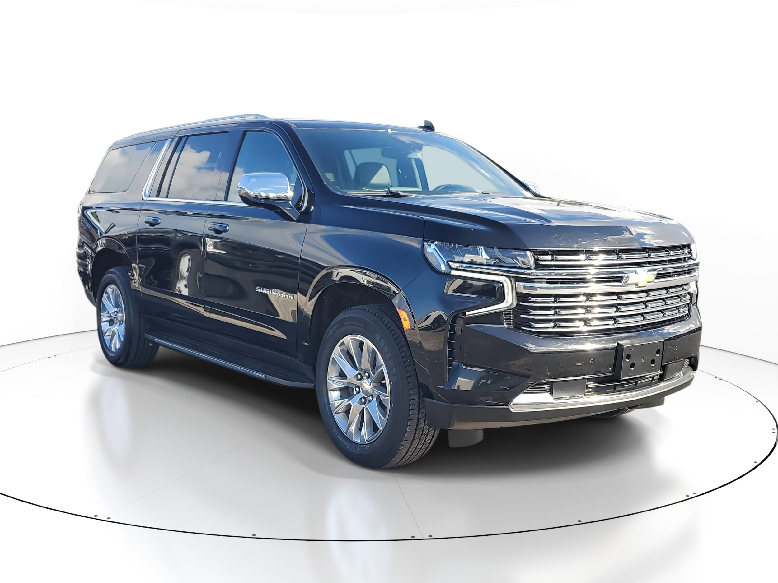 2023 Chevrolet Suburban Premier's photo