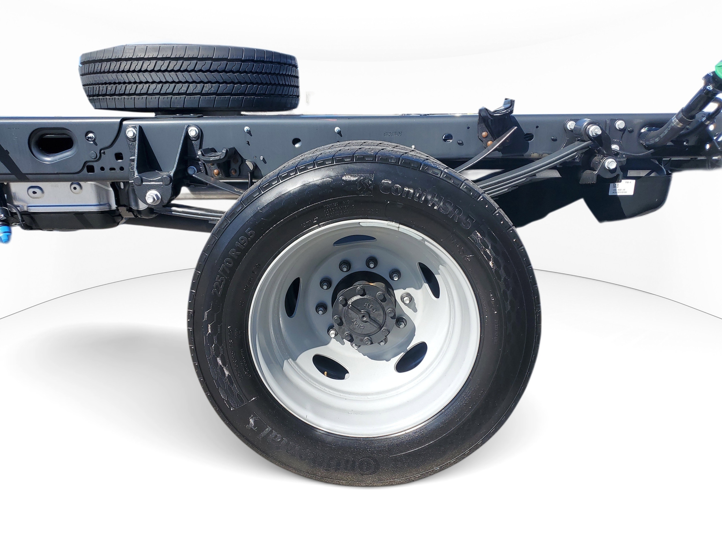 2026 Ford F-550 Super Duty Chassis Cab XL - Photo 6