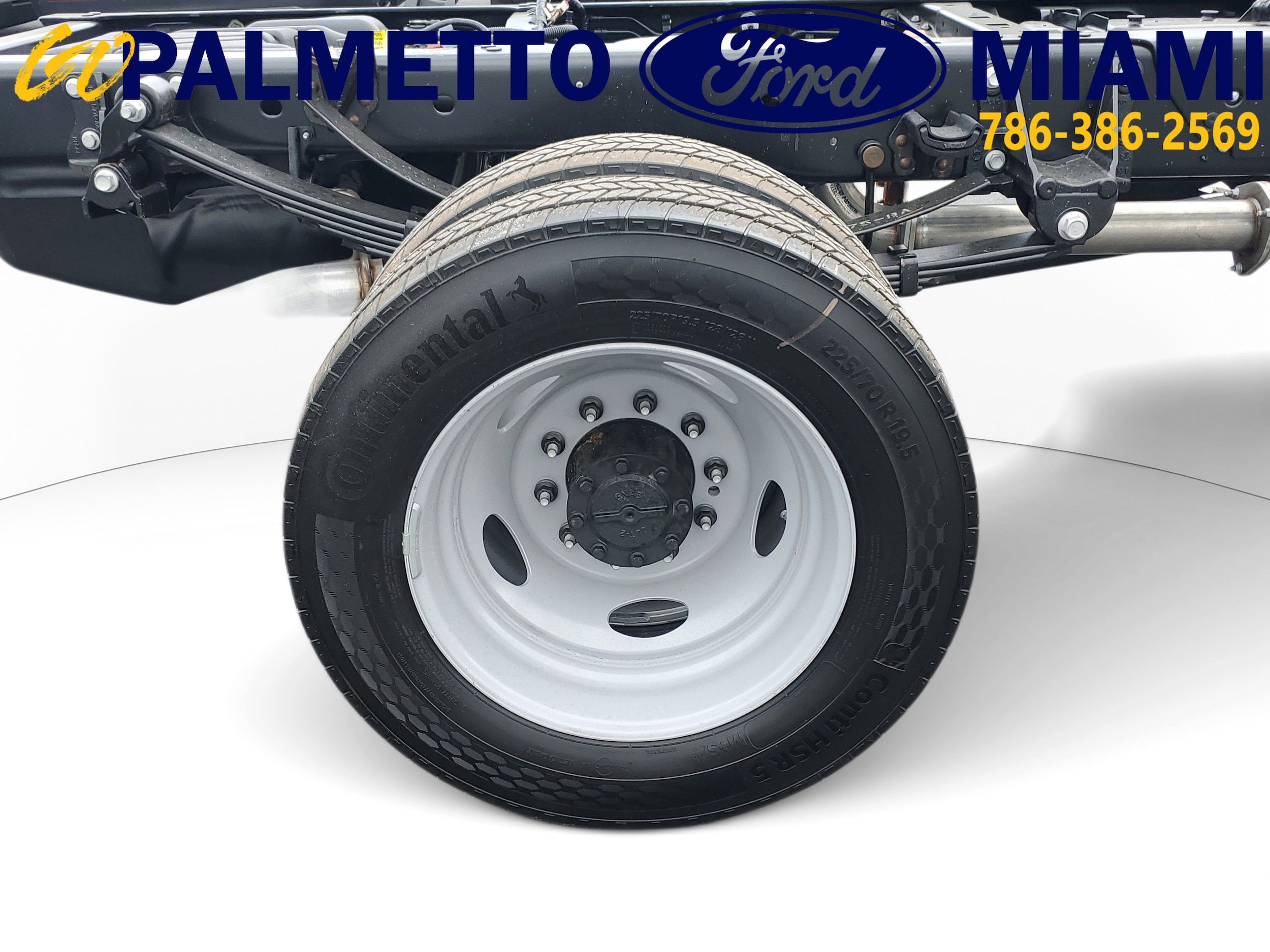 2026 Ford F-550 Super Duty Chassis Cab XL - Photo 7