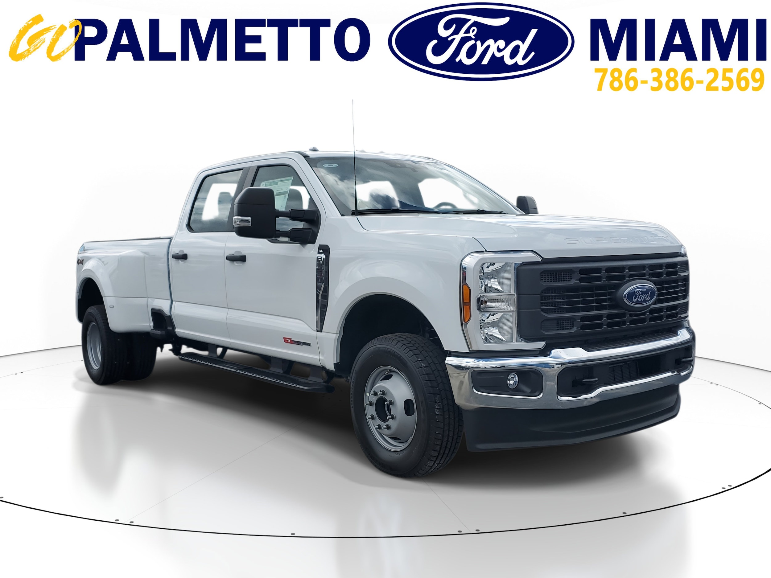 2026 Ford F-350 Super Duty XL's photo