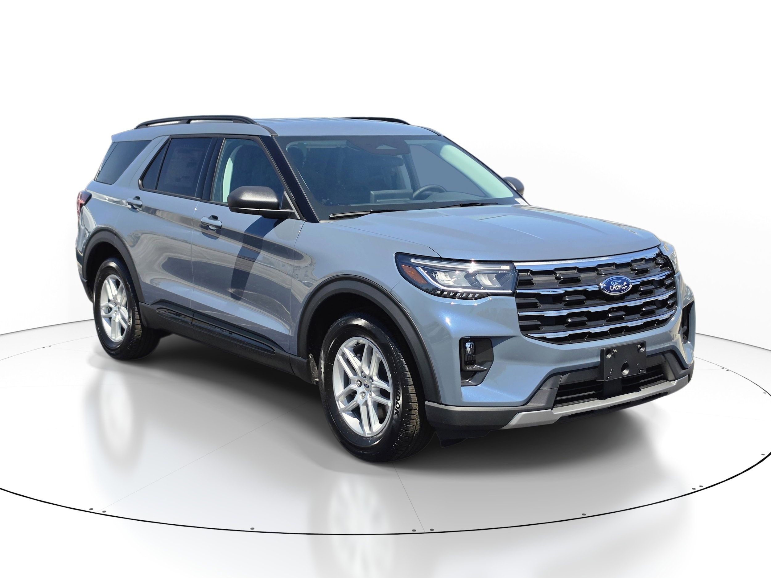 2026 Ford Explorer LIVE 