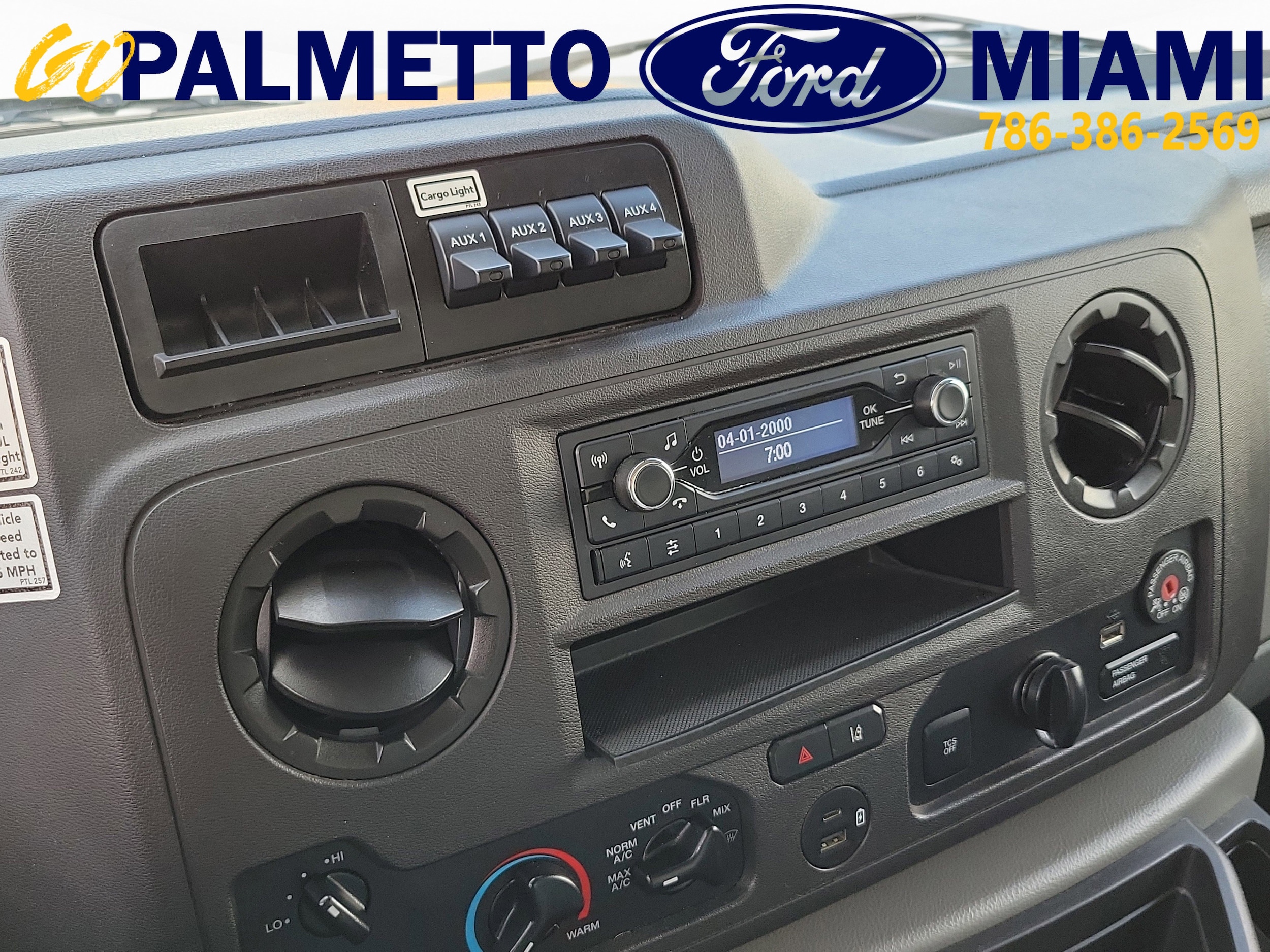 2022 Ford E-Series Cutaway Base - Photo 20