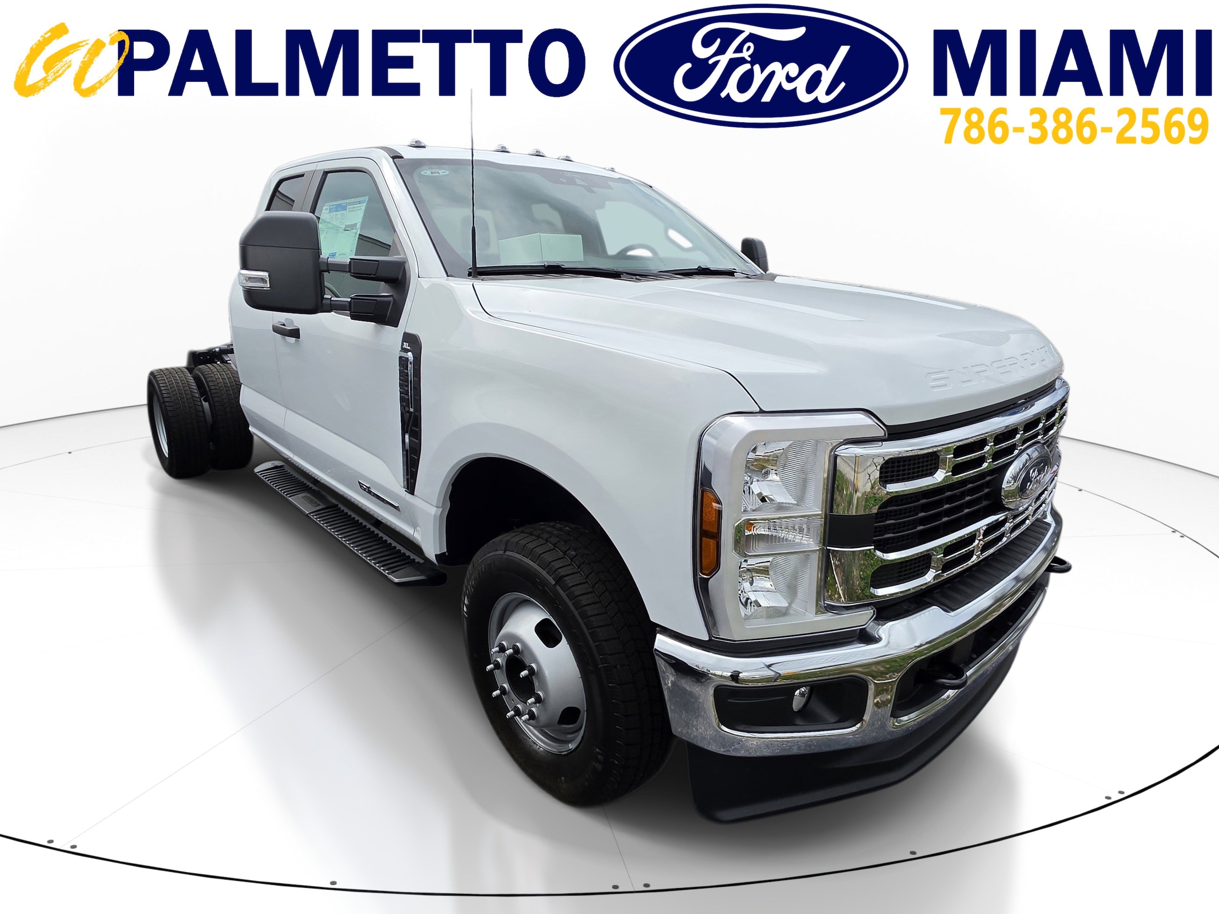 2026 Ford F-350 XL 4x4 SuperCab 168-In DRW's photo