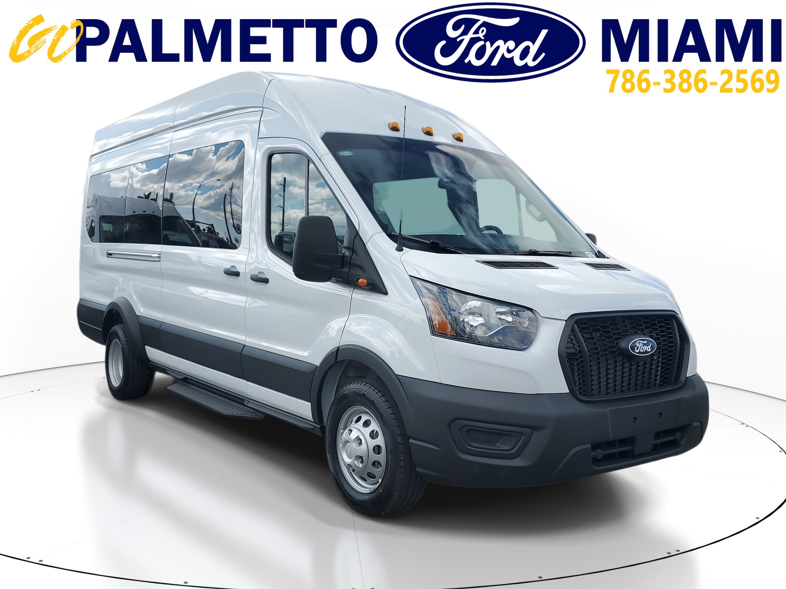 2026 Ford Transit Passenger Van XL's photo