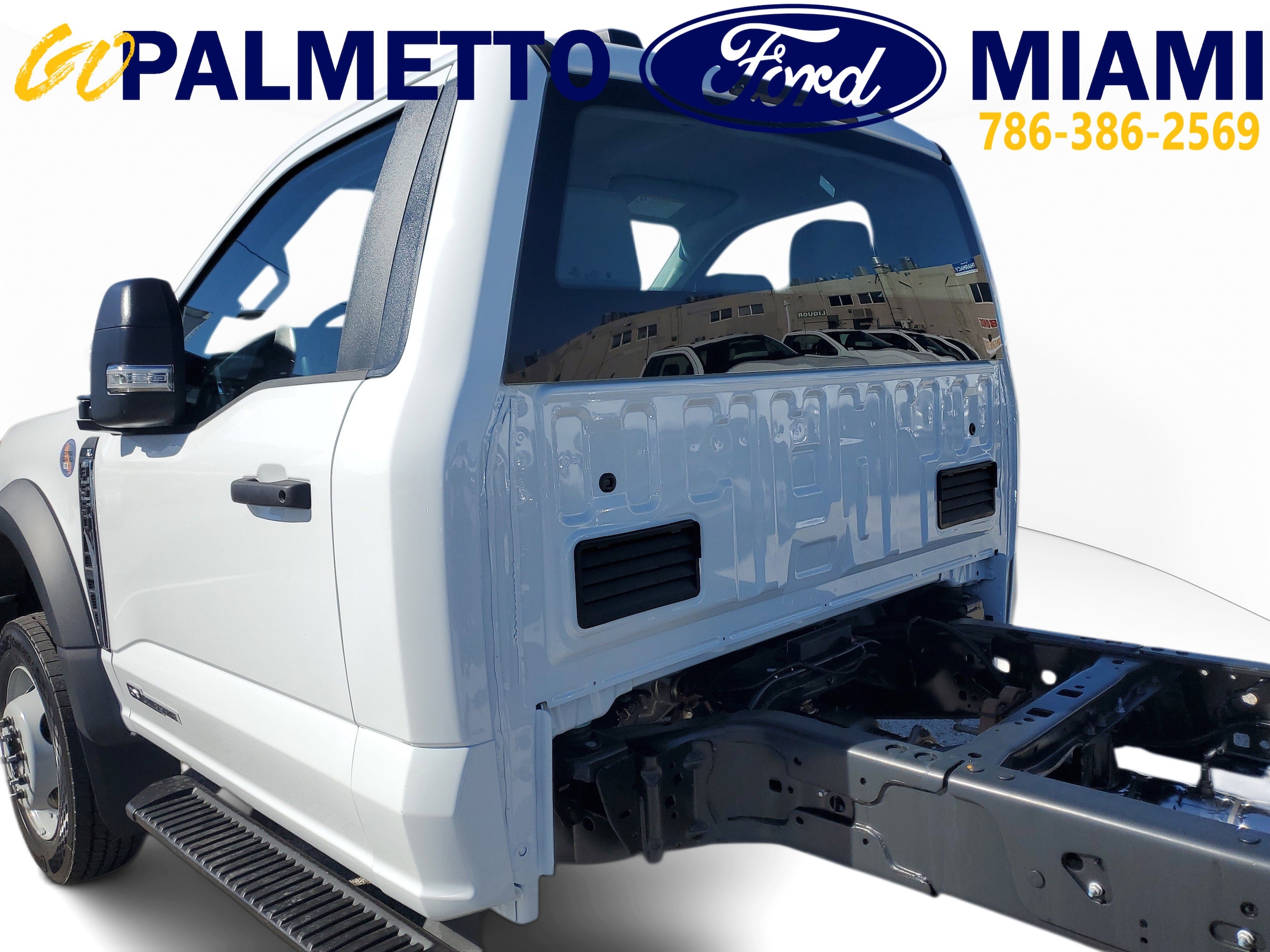 2026 Ford F-550 Super Duty Chassis Cab XL - Photo 7
