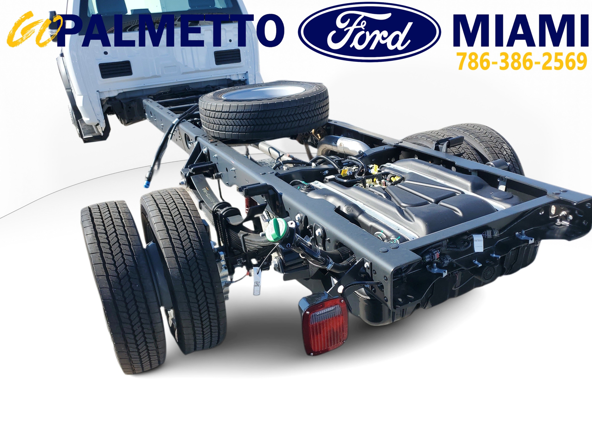 2026 Ford F-550 Super Duty Chassis Cab XL - Photo 5