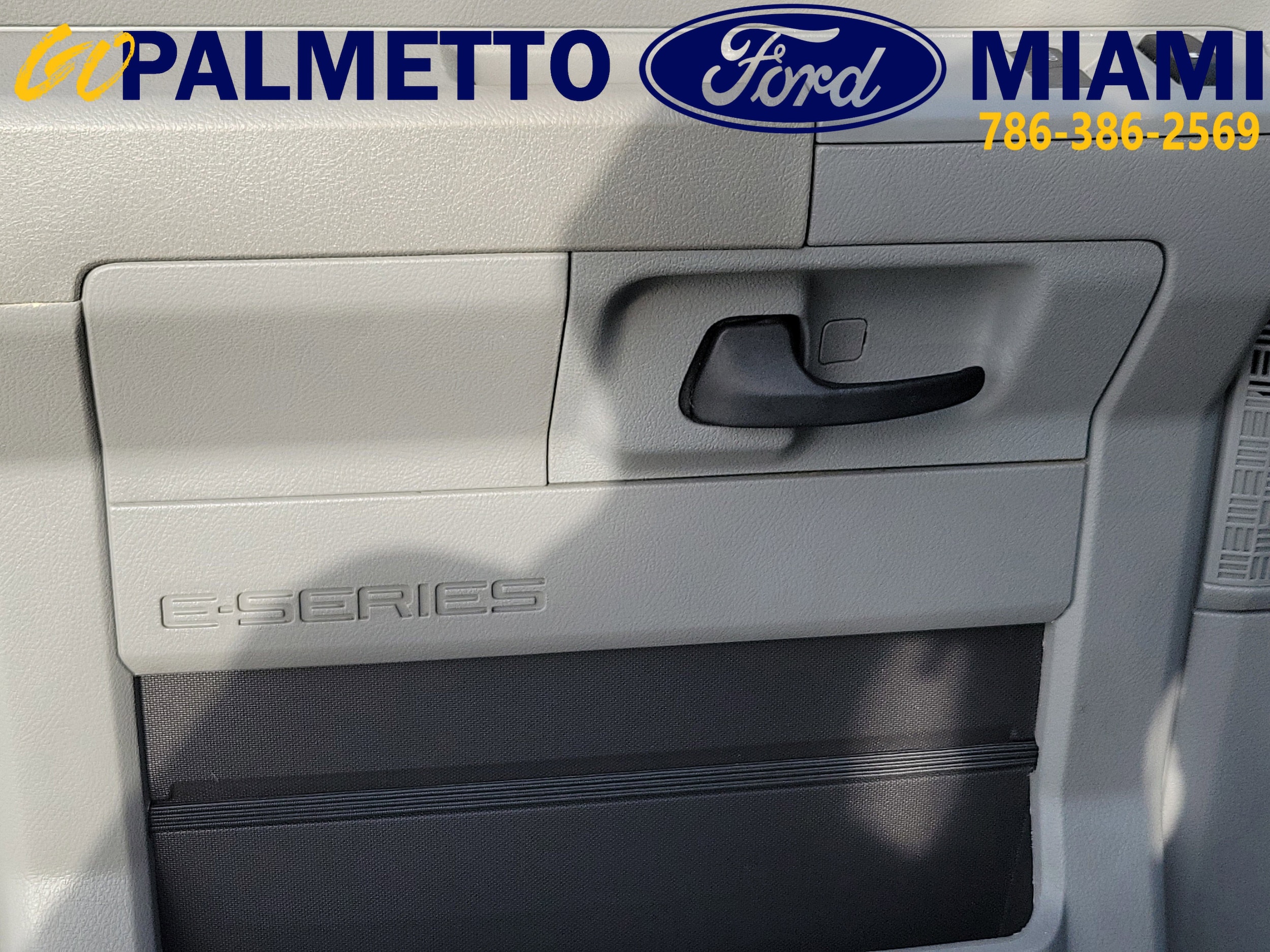 2022 Ford E-Series Cutaway Base - Photo 14