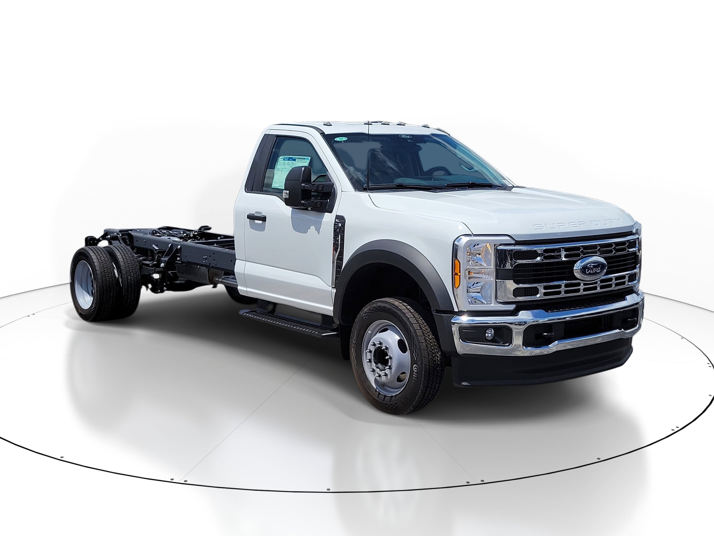 2026 Ford F-450 XL Regular Cab 193-In DRW's photo