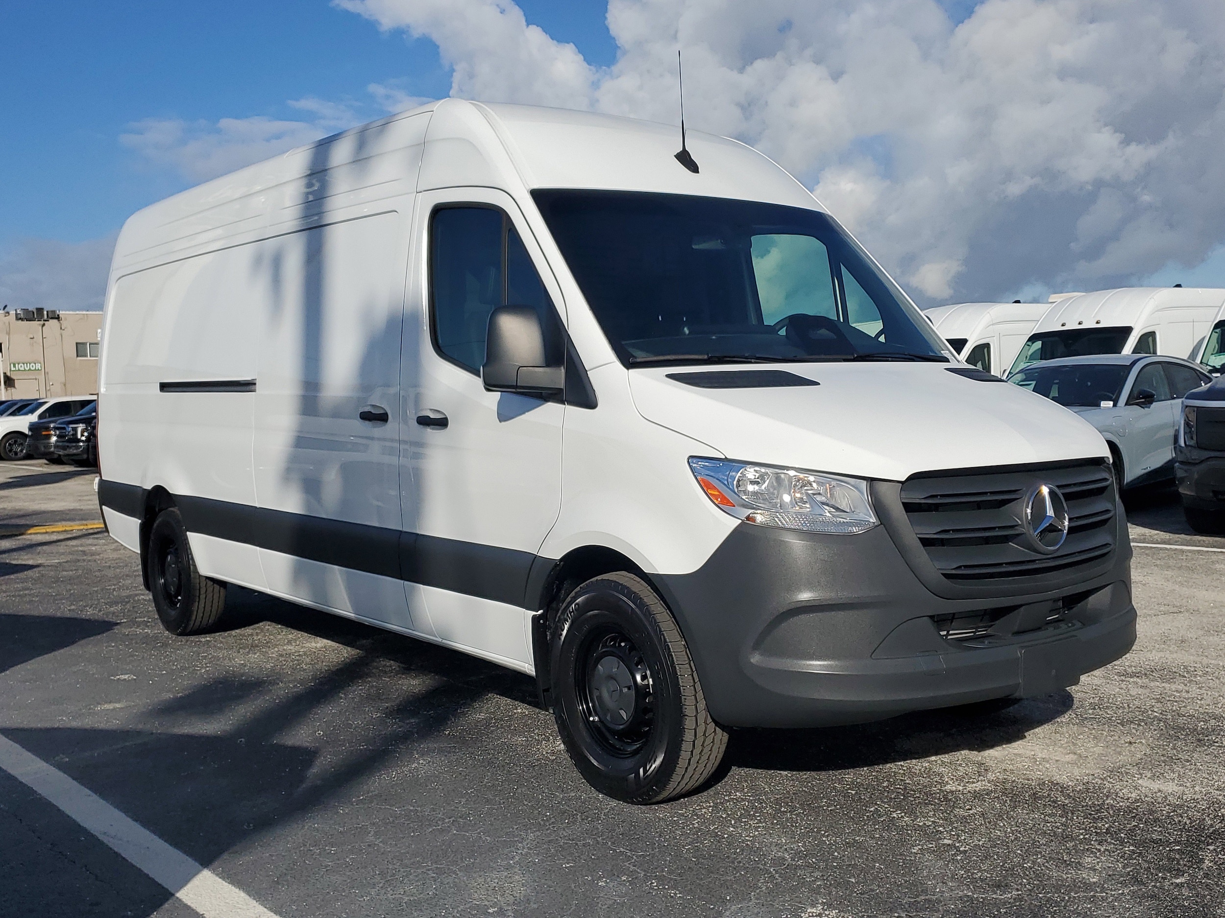 2025 Mercedes-Benz Sprinter Cargo Van Base's photo
