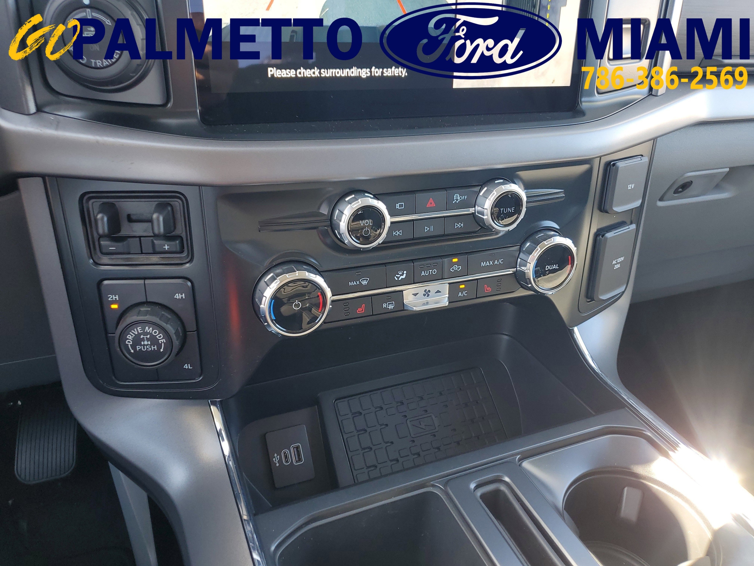 2025 Ford F-150 XLT - Photo 19
