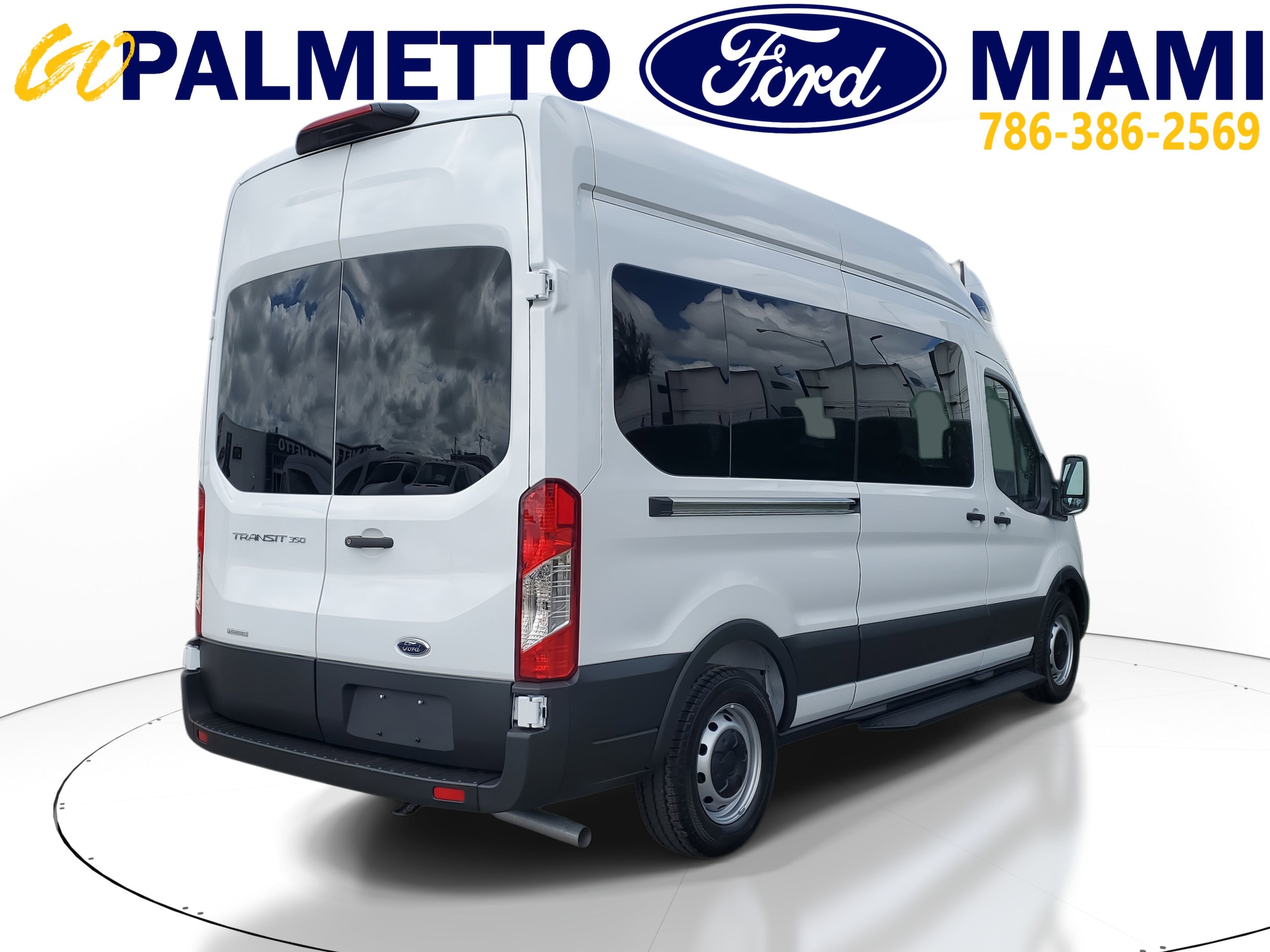 2025 Ford Transit Passenger Van XL - Photo 6