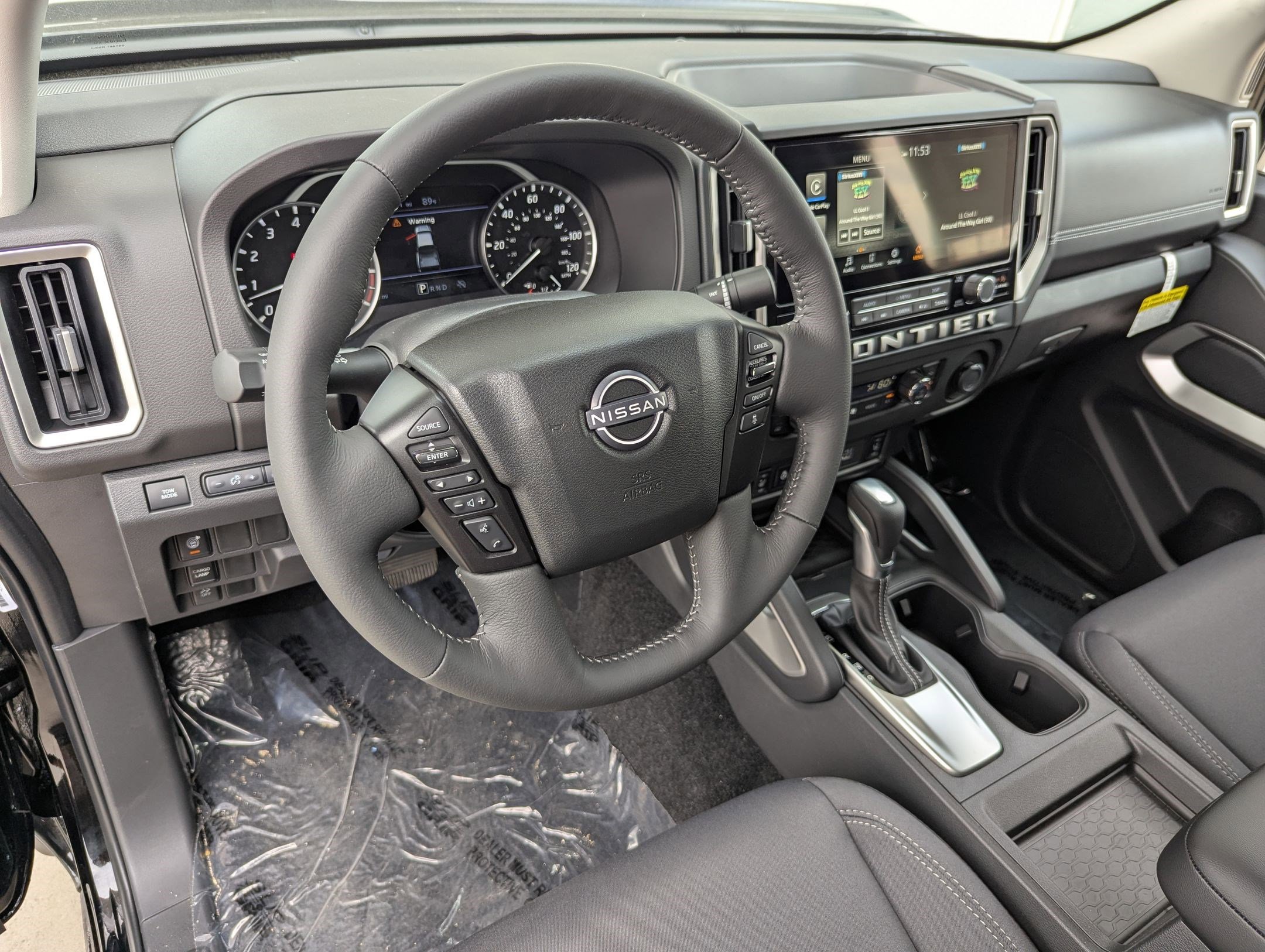 2025 Nissan Frontier SV photo 2