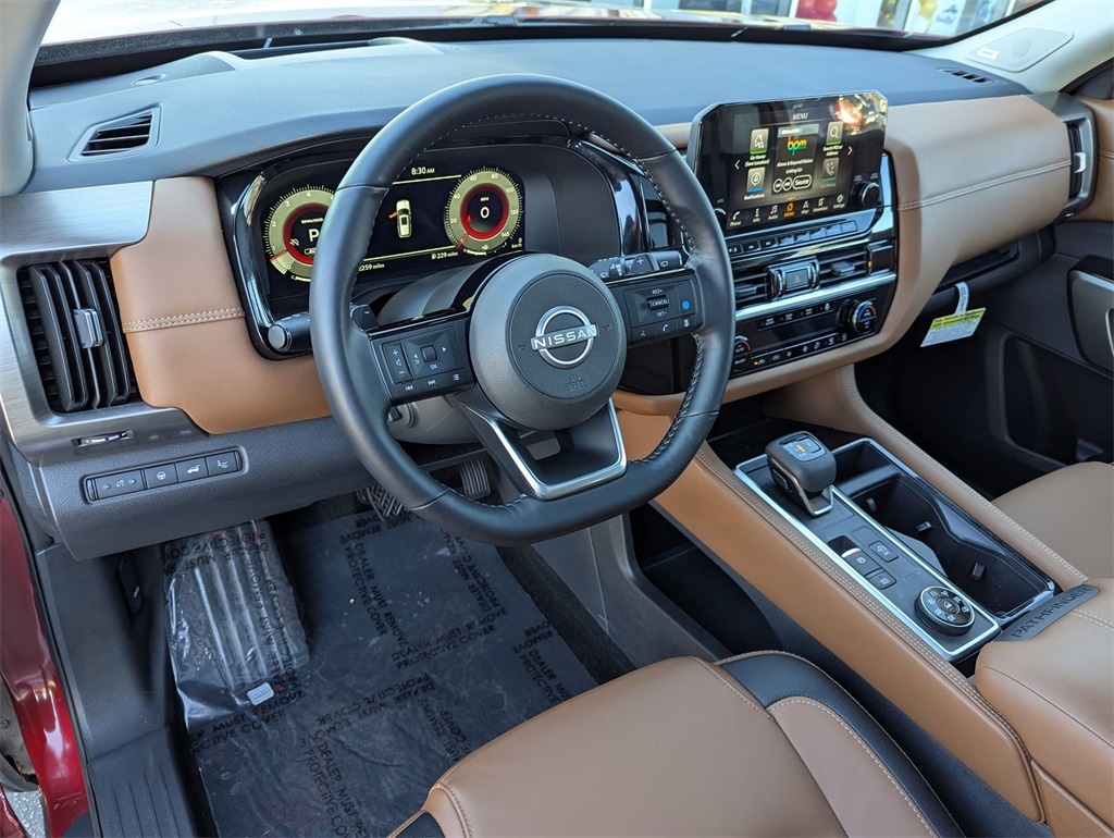 Used 2025 Nissan Pathfinder Platinum SUV