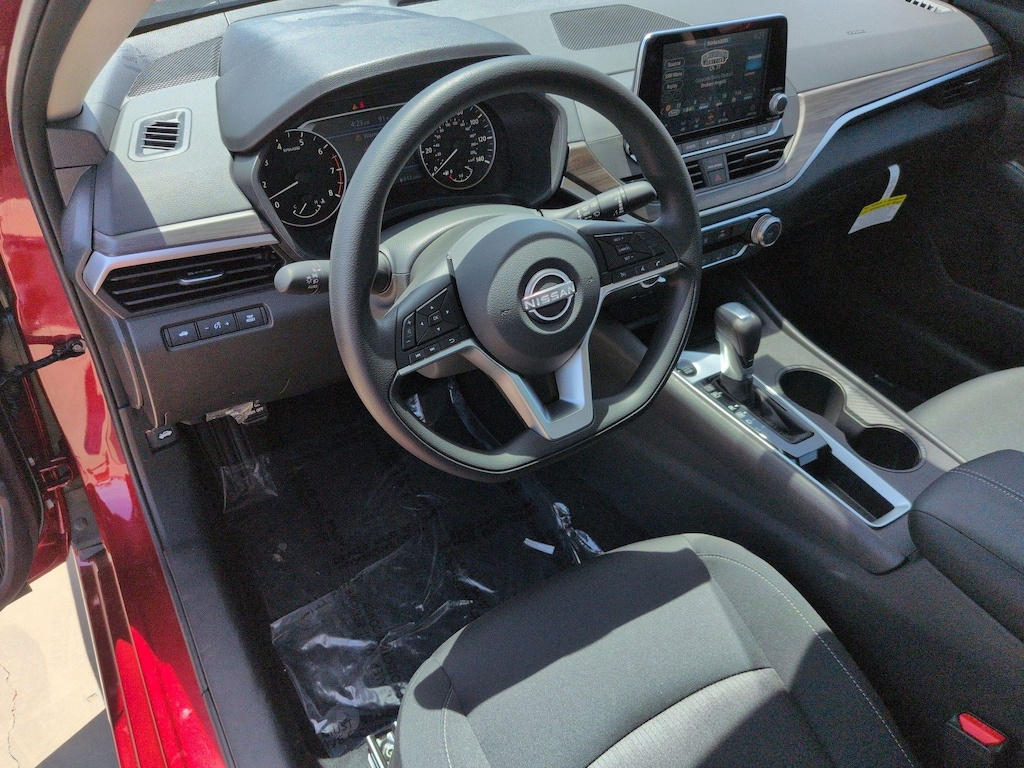 New 2026 Nissan Altima 2.5 SV Sedan
