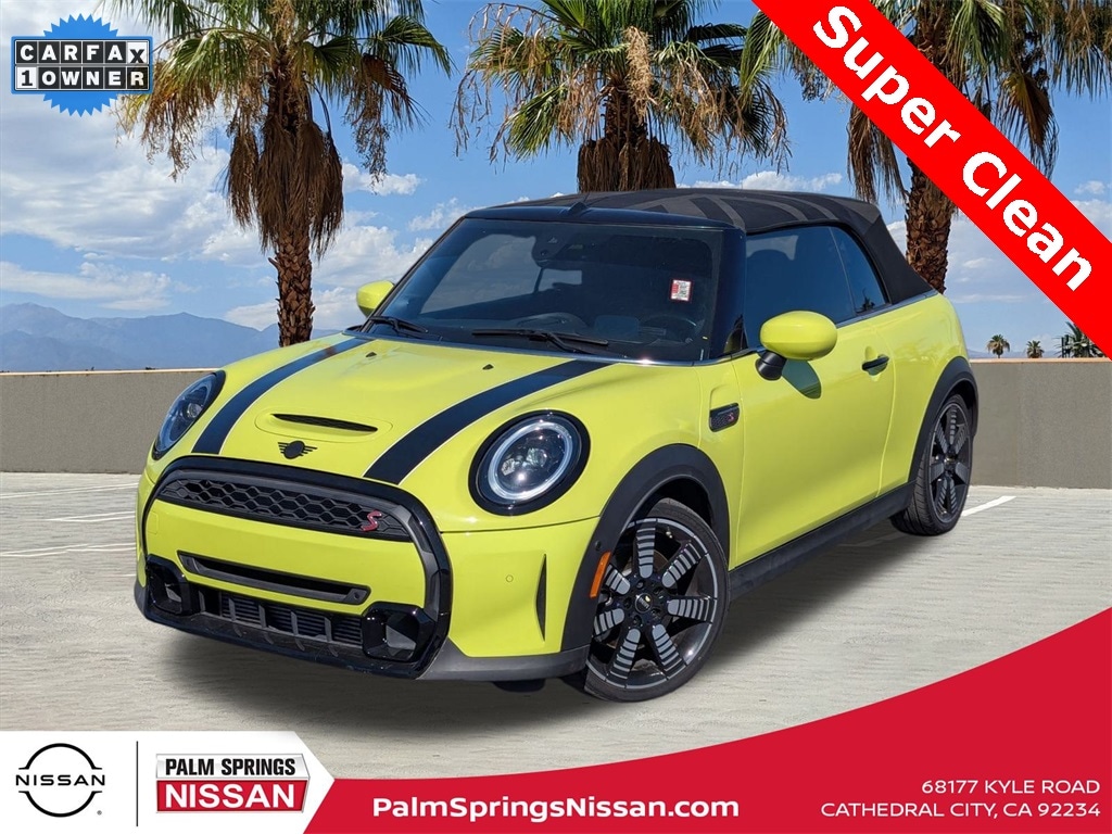 2022 MINI Convertible S's photo