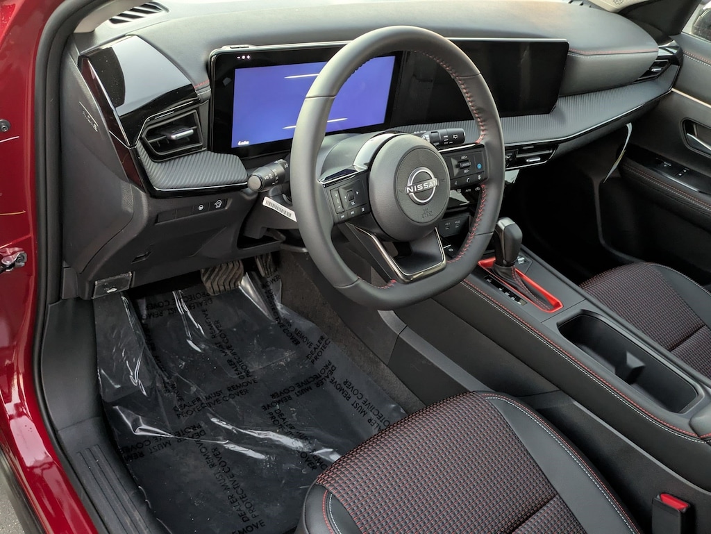 New 2026 Nissan Kicks SR SUV