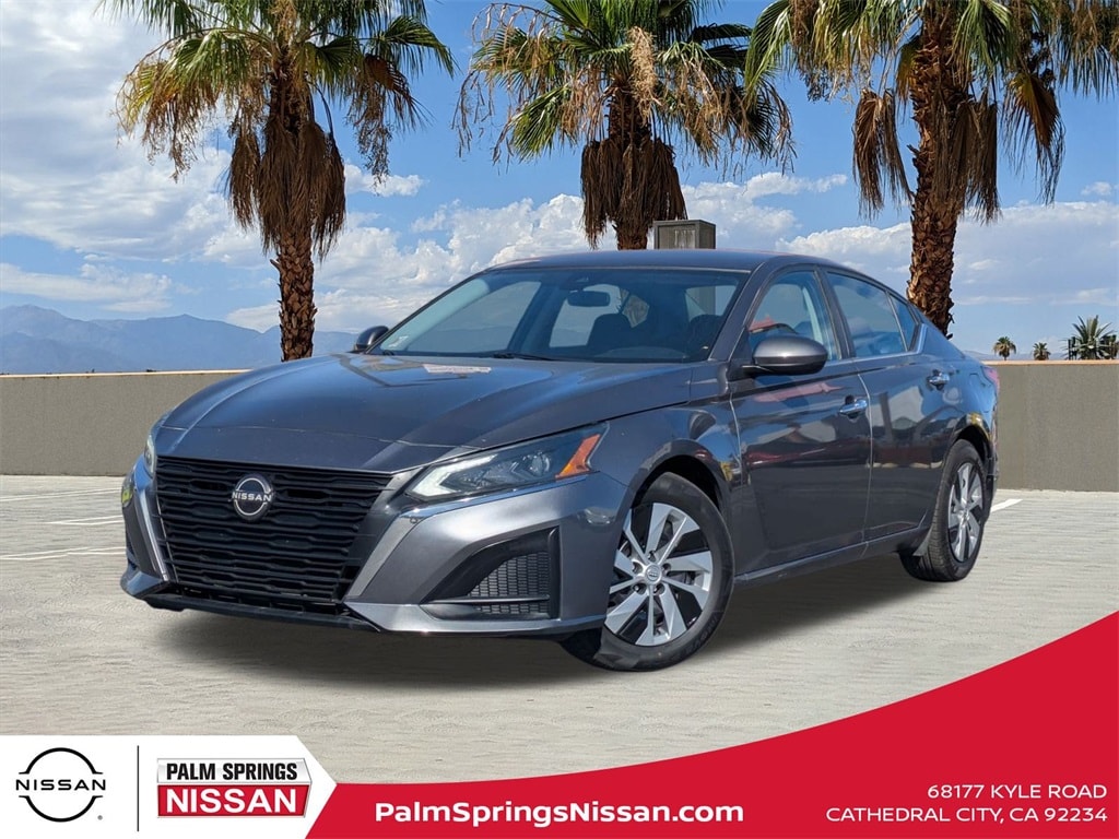 2023 Nissan Altima S's photo