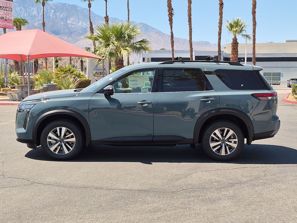 New 2026 Nissan Pathfinder SL SUV