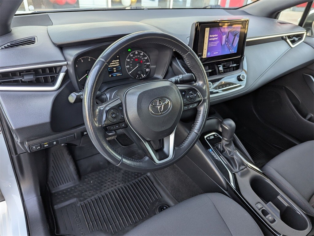 2023 Toyota Corolla Hybrid photo 2