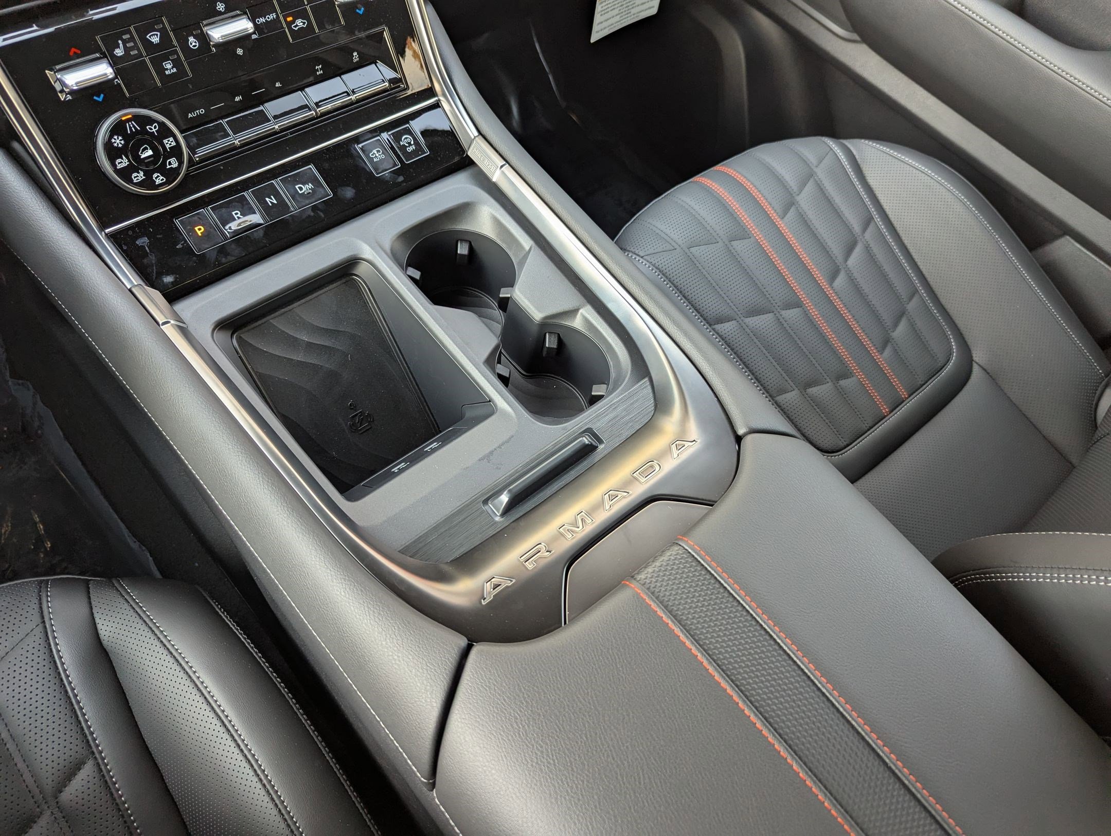 2025 Nissan Armada photo 4