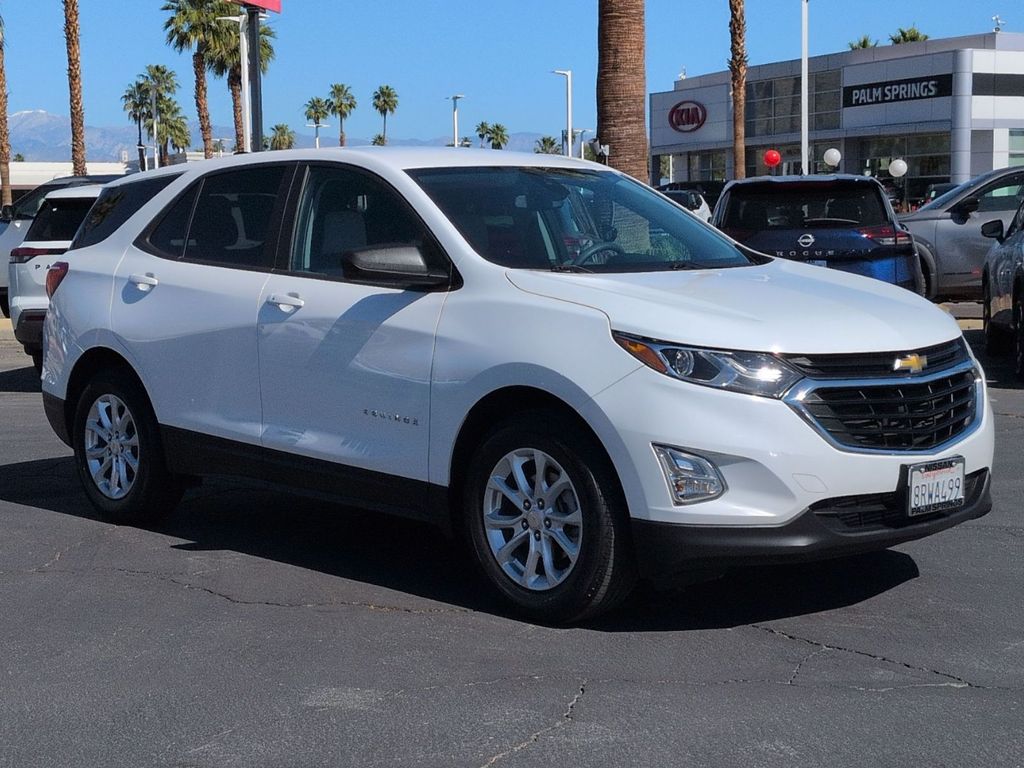 2020 Chevrolet Equinox LS photo 5