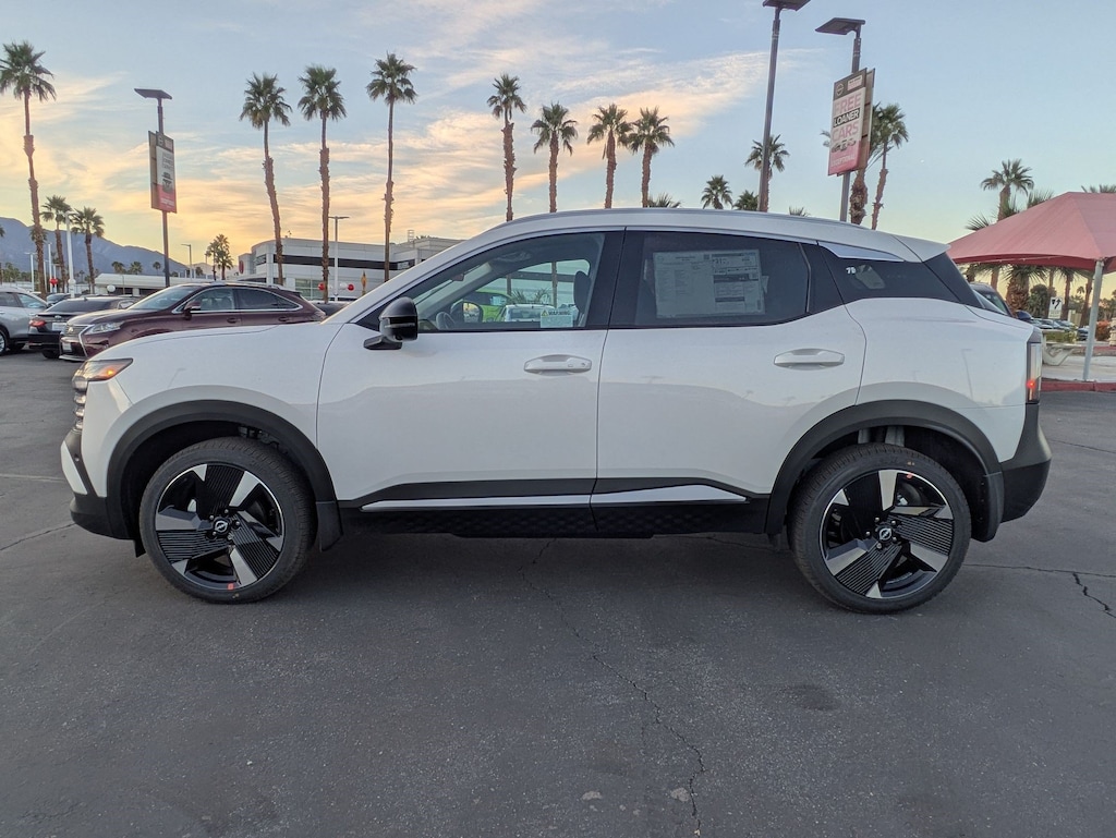 New 2026 Nissan Kicks SR SUV