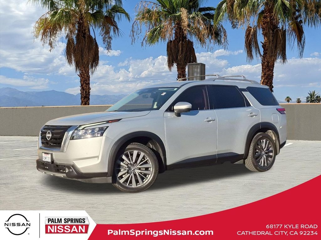 Used 2022 Nissan Pathfinder SL SUV