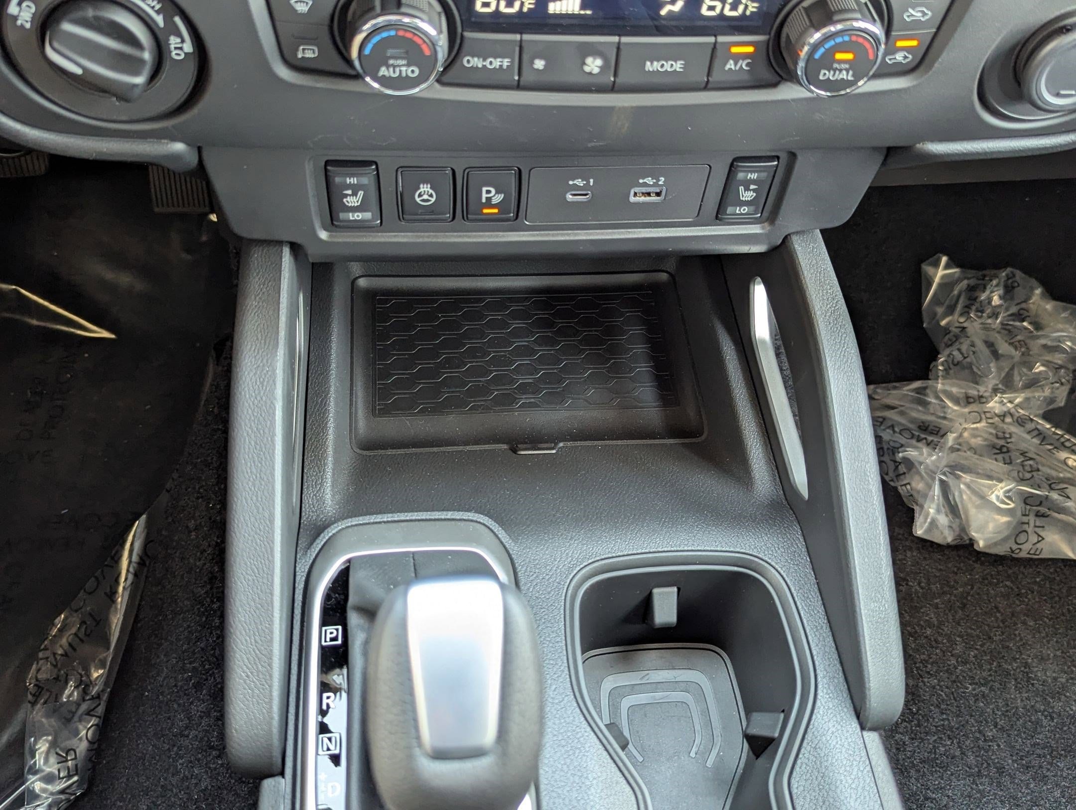 2025 Nissan Frontier SV - Photo 18