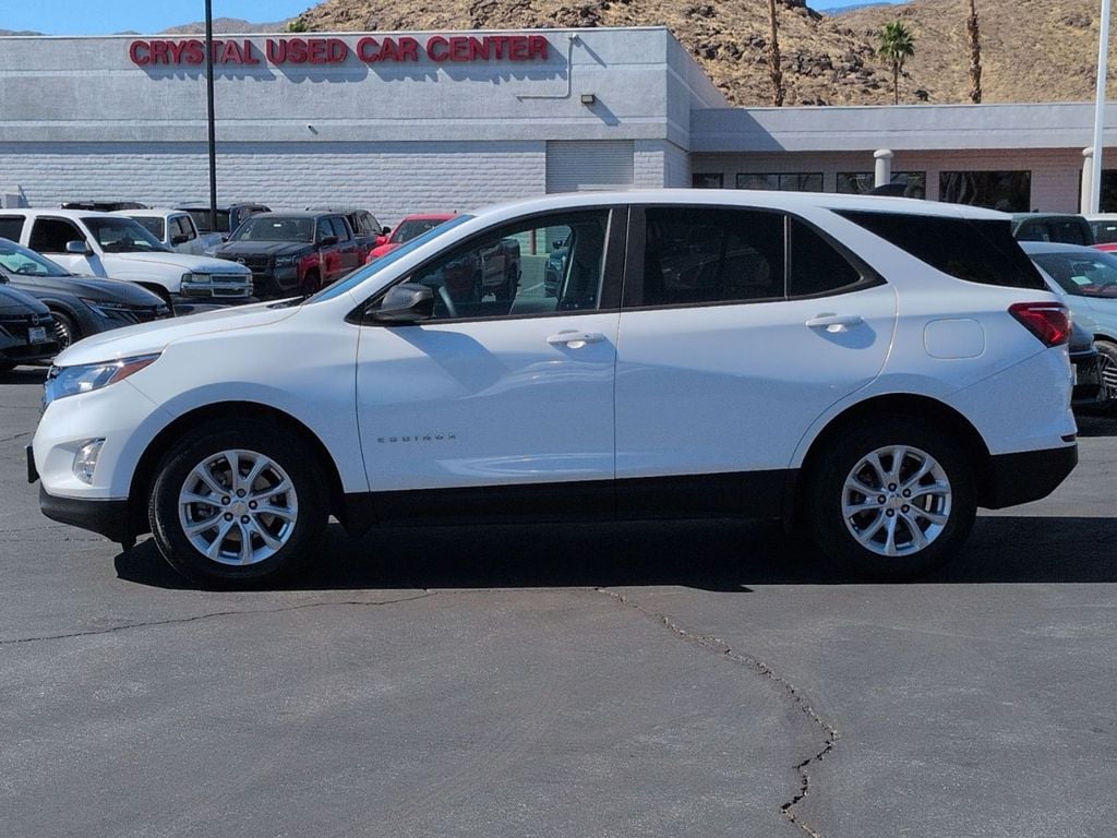 2020 Chevrolet Equinox LS photo 2