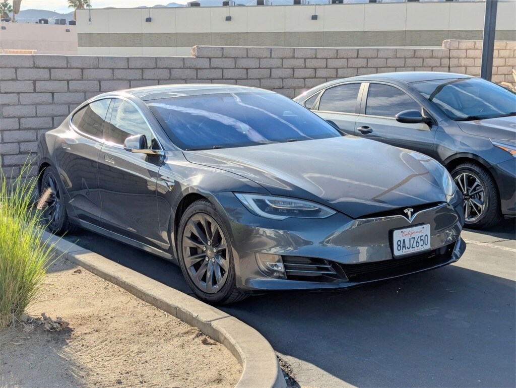 2017 Tesla Model S 75D photo 2