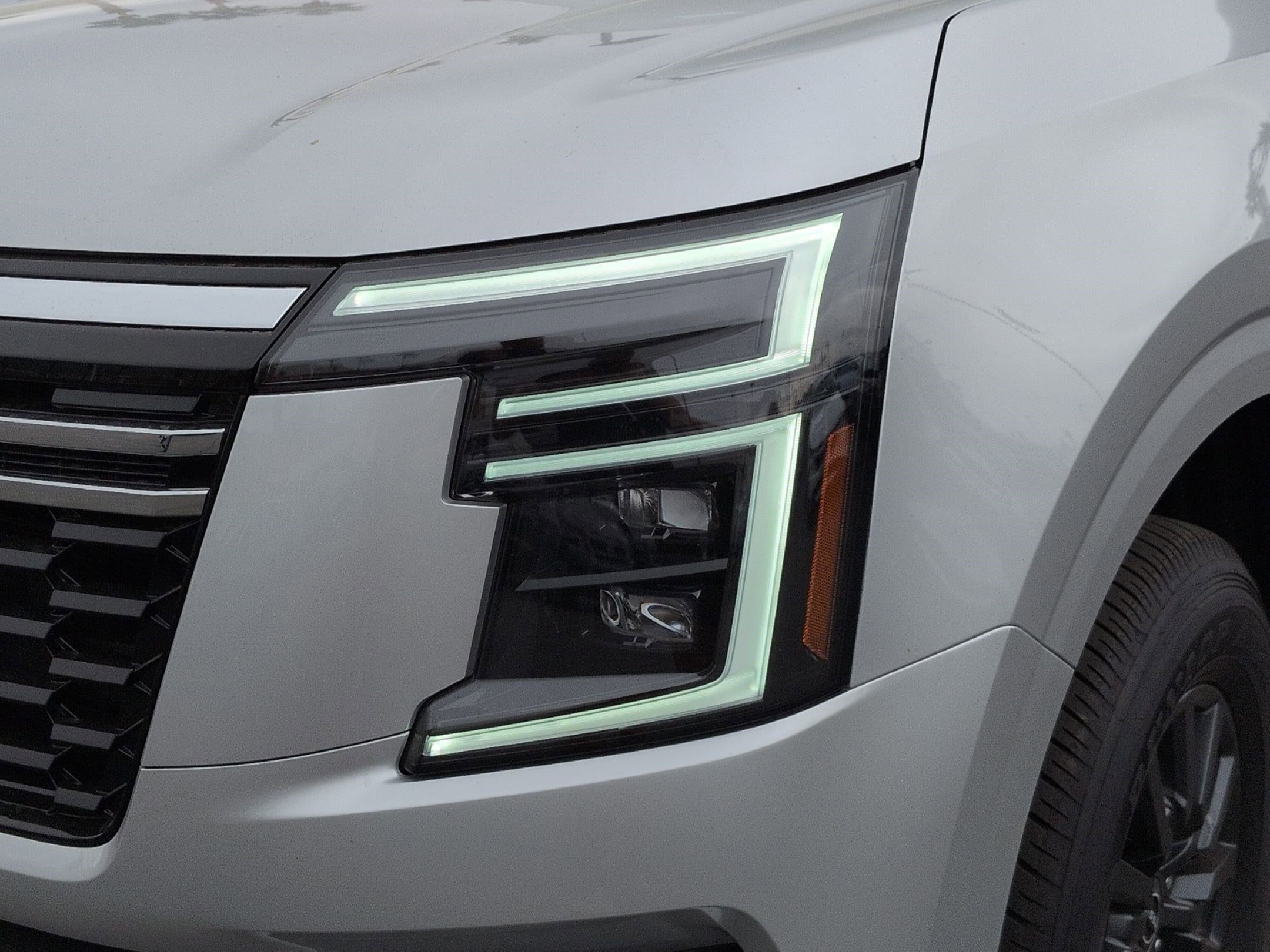 2026 Nissan Armada SV - Photo 8