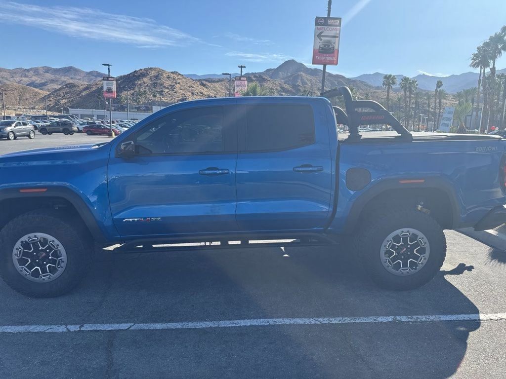 2023 GMC Canyon AT4X photo 3