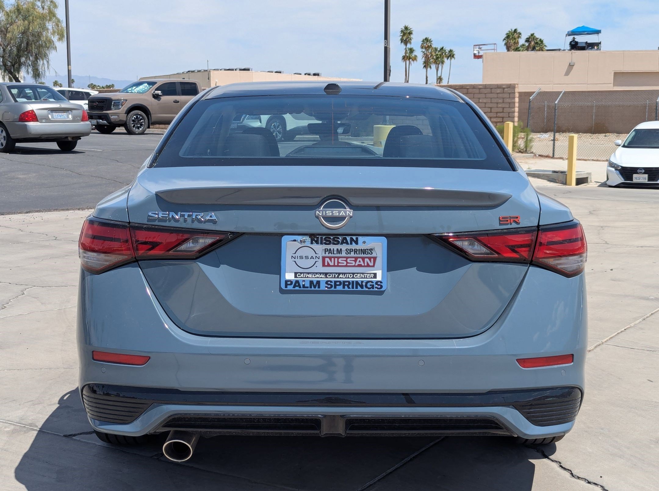 2025 Nissan Sentra SR photo 4