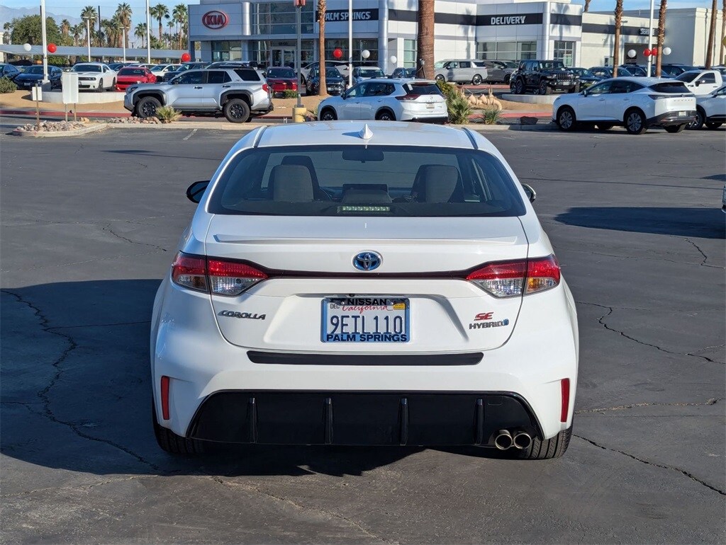 2023 Toyota Corolla Hybrid photo 4