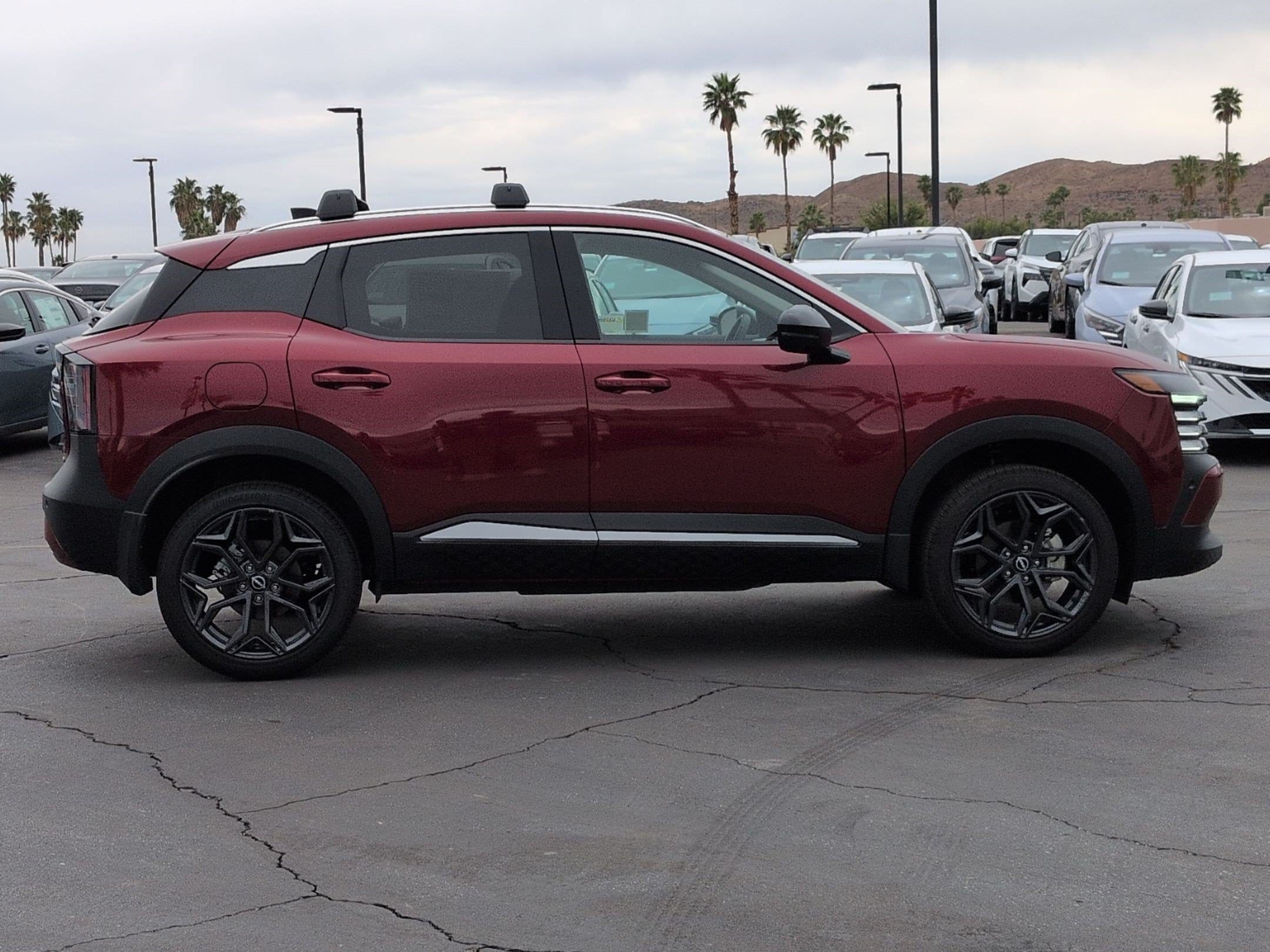 2026 Nissan KICKS SR - Photo 5
