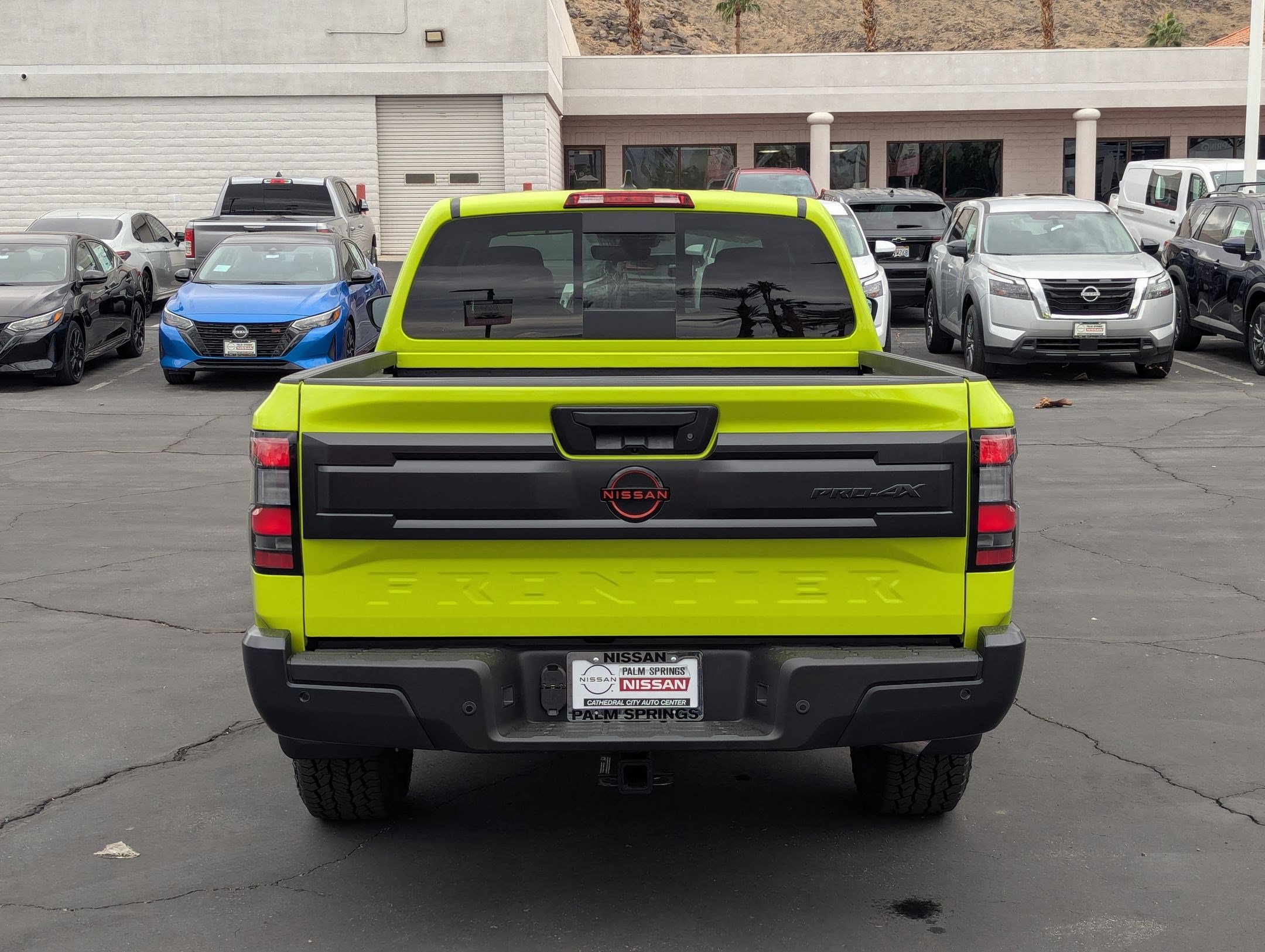 2026 Nissan Frontier PRO-4X photo 4